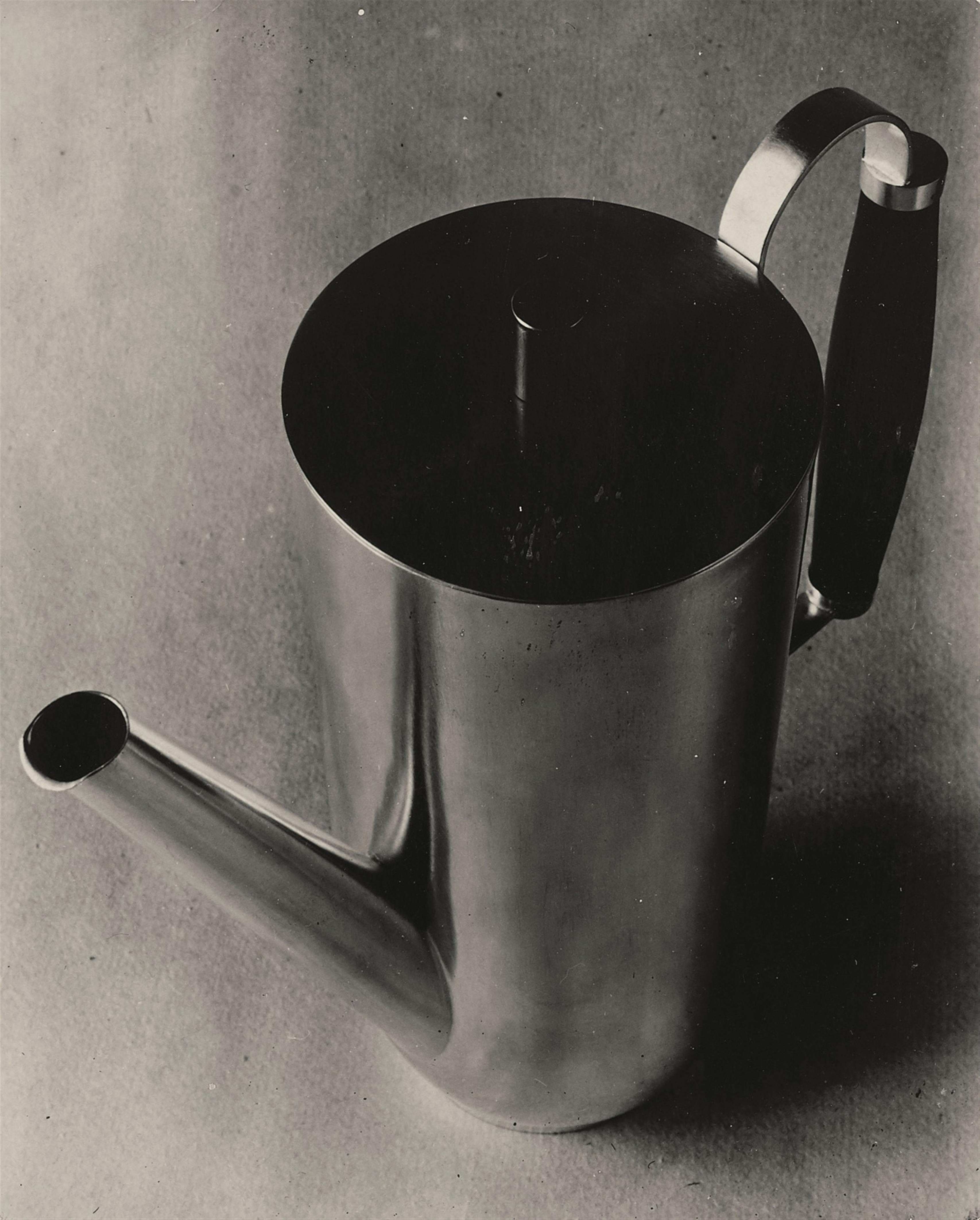 Bauhaus photography - Untitled (Metal Workshop, design Hans Przyrembel) - image-3