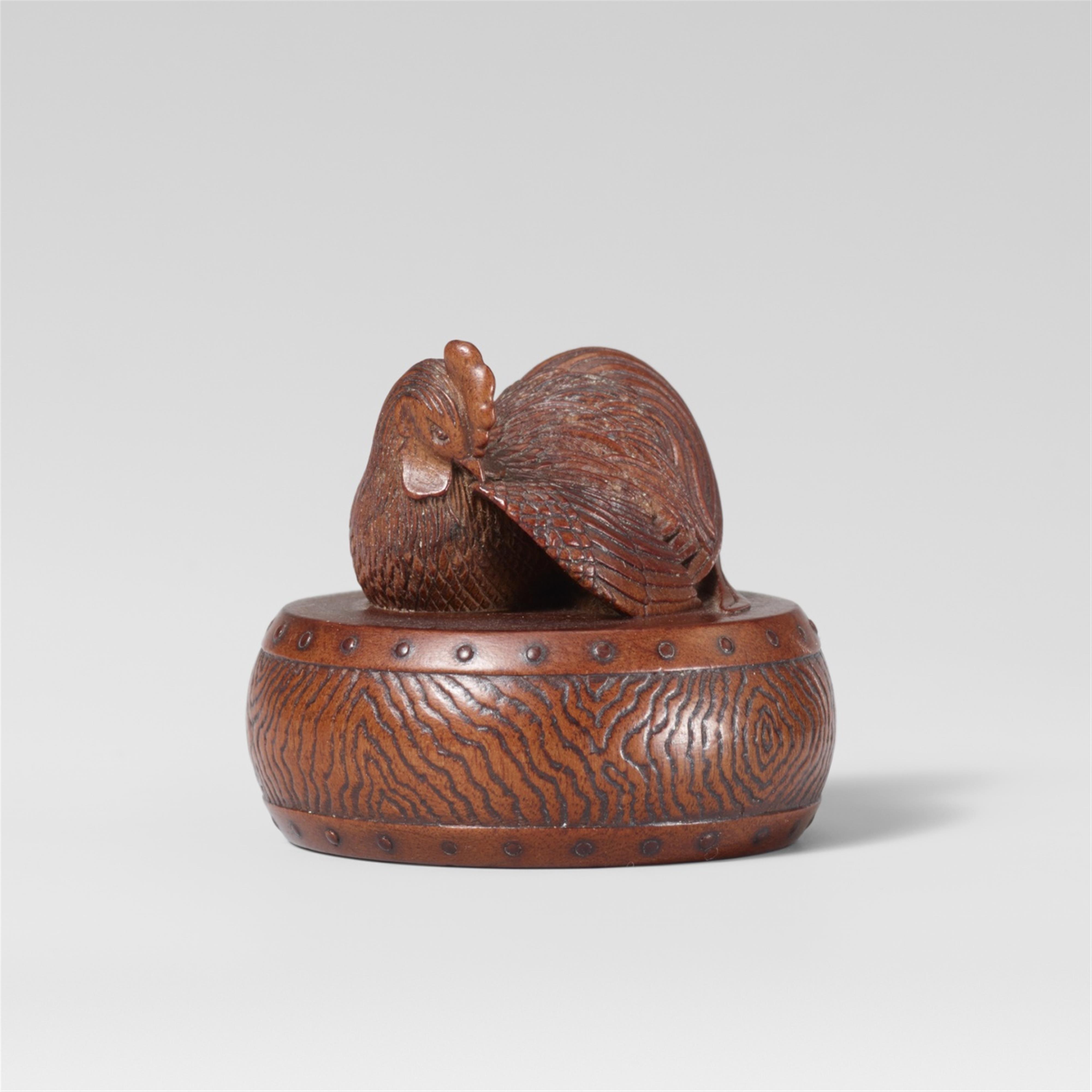 A boxwood netsuke of a rooster on a drum (kanko dori). Mid-19th century - image-1
