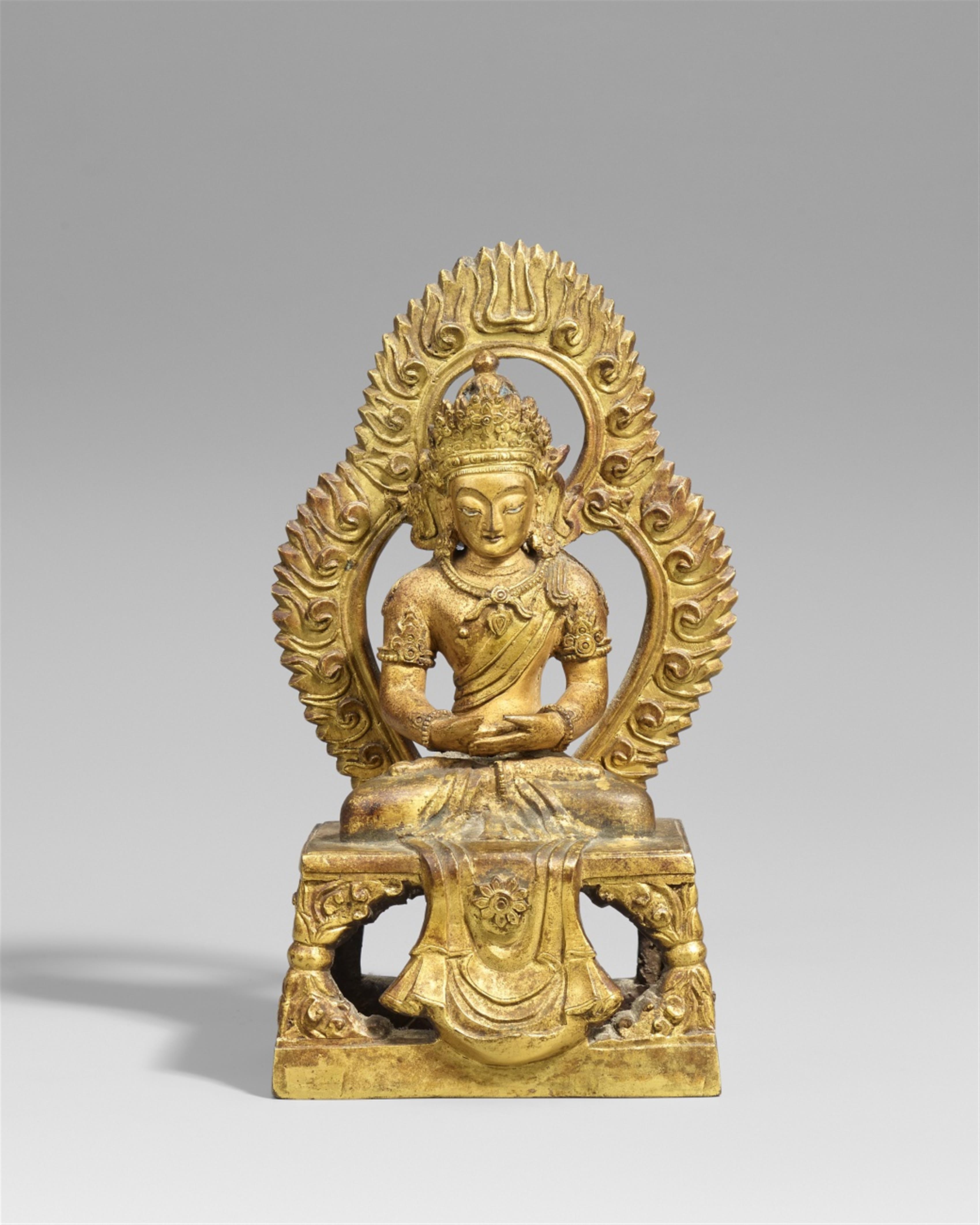 A Sinotibetan gilt bronze figure of Buddha Amitayus. Around 1770 - image-1