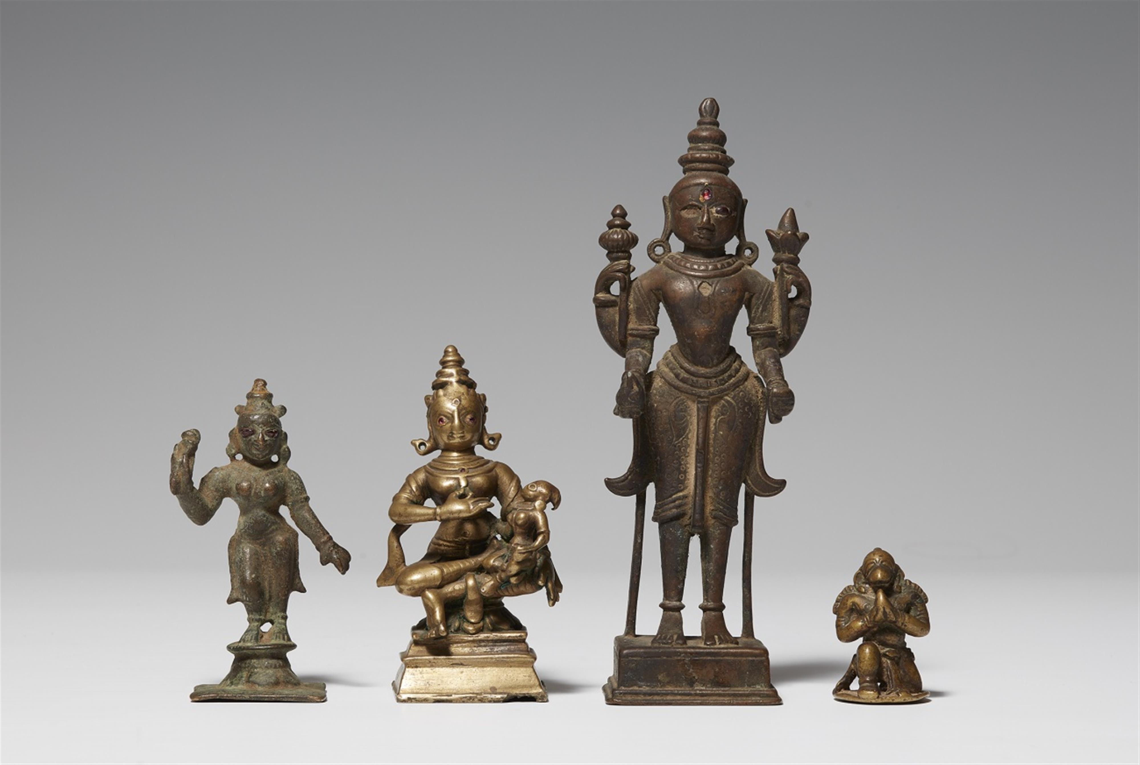 Four East Indian copper alloy figures. 19th/20th century - image-1