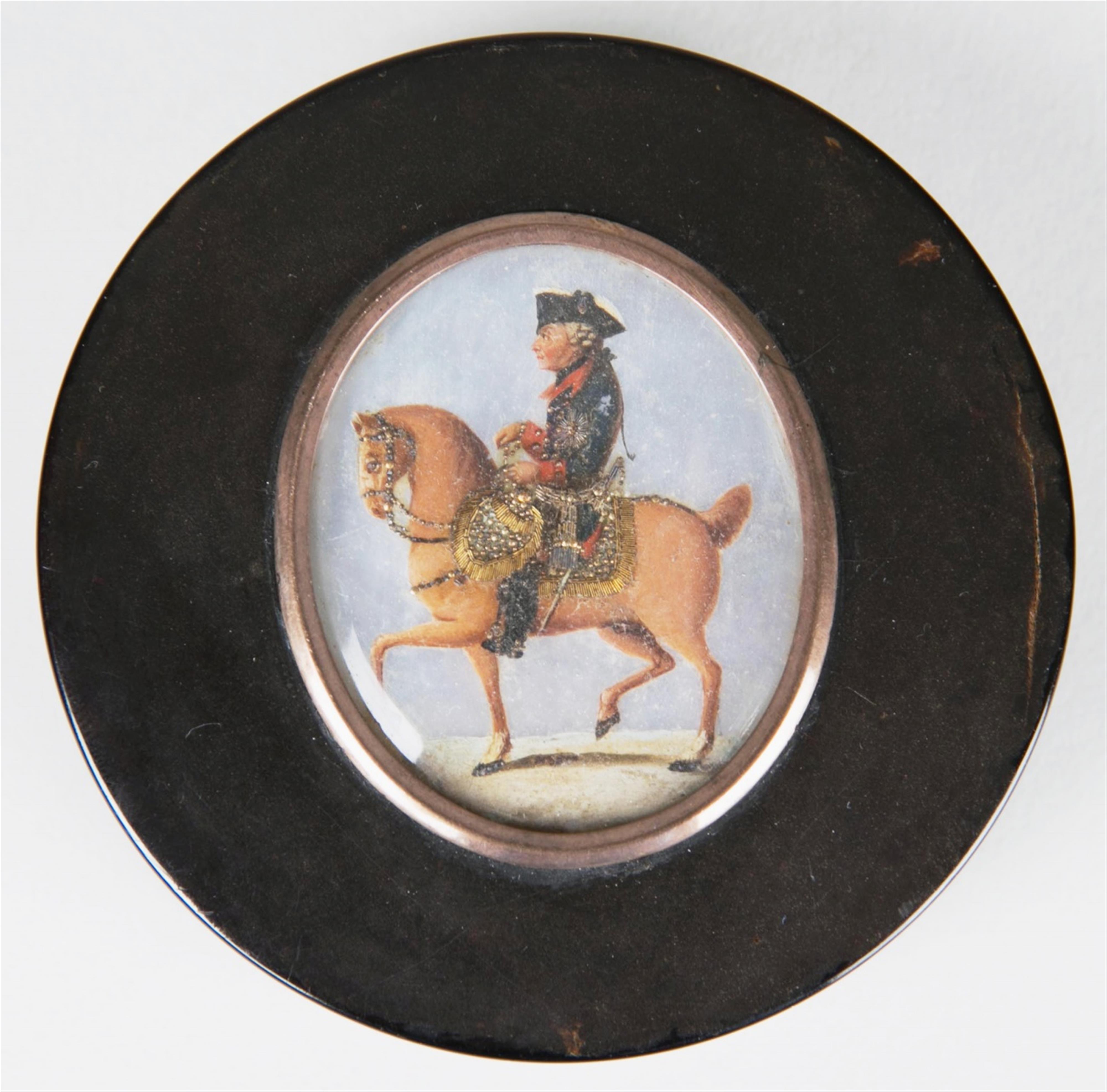 Boite à miniature mit Bildnis Friedrich II. zu Pferd - image-1