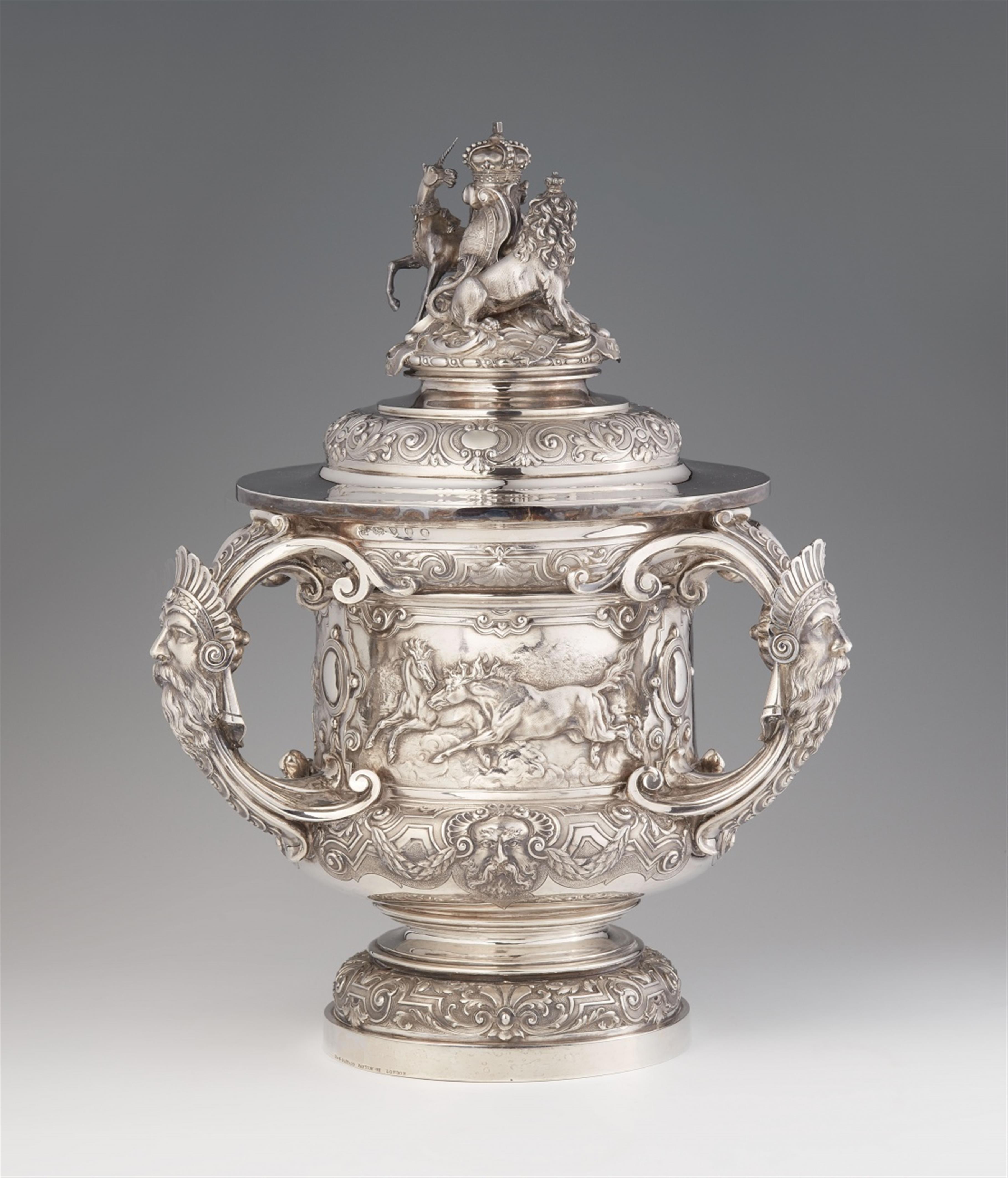 The Royal Ascot trophy from 1883 - image-4