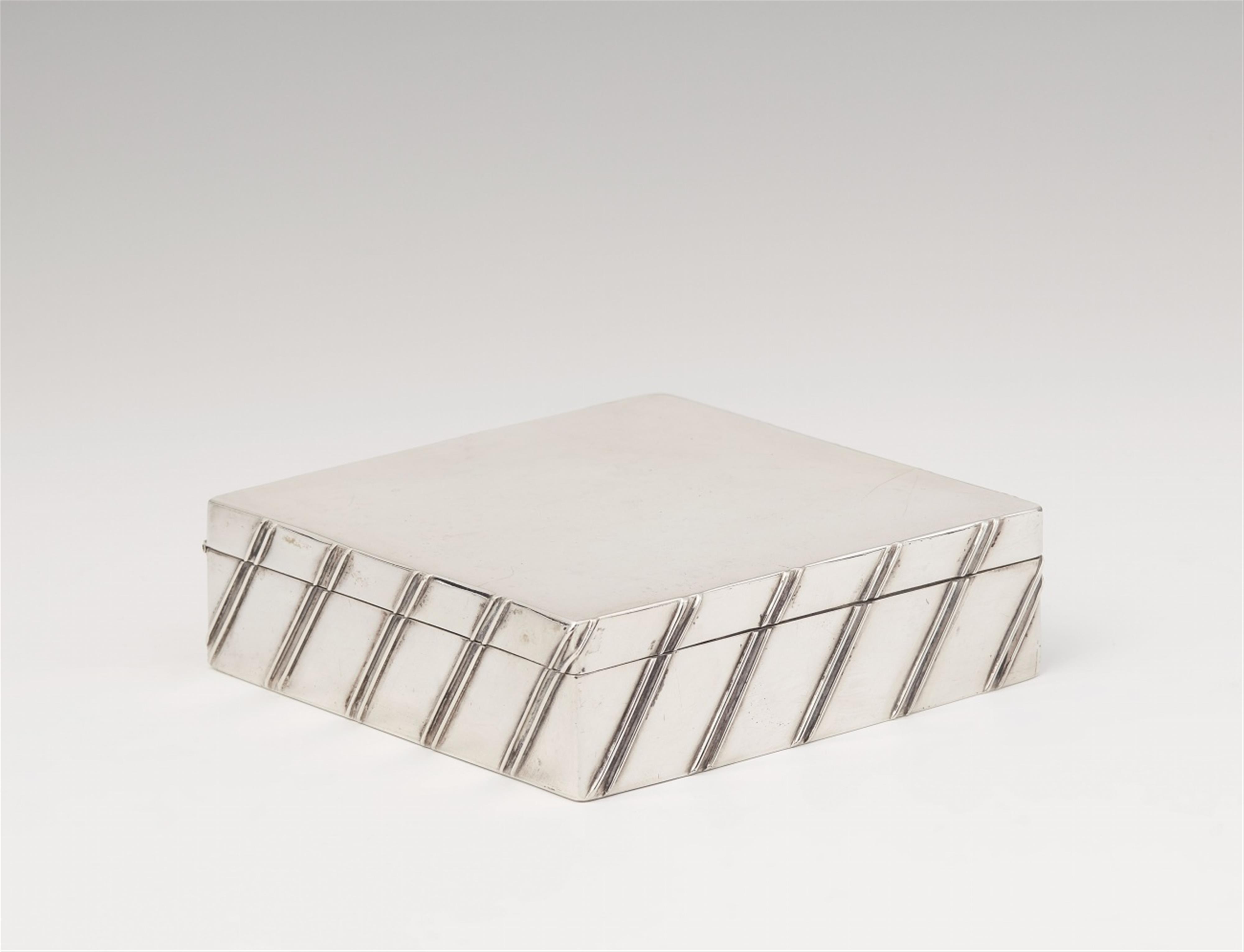 A Hamburg silver box made by Hilde Vollers - image-1