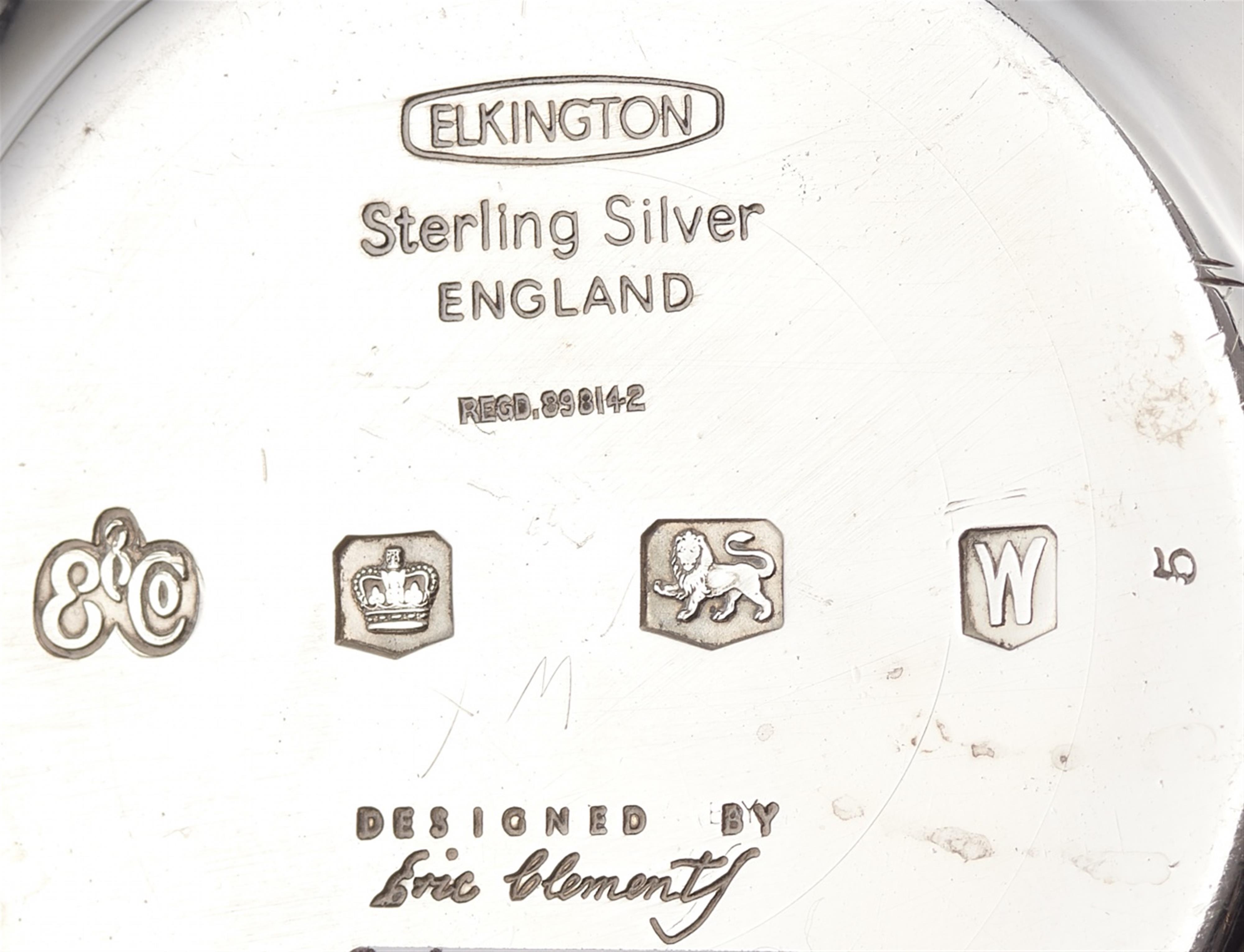 A Sheffield silver coffee and tea service made by Eric Clements - image-2