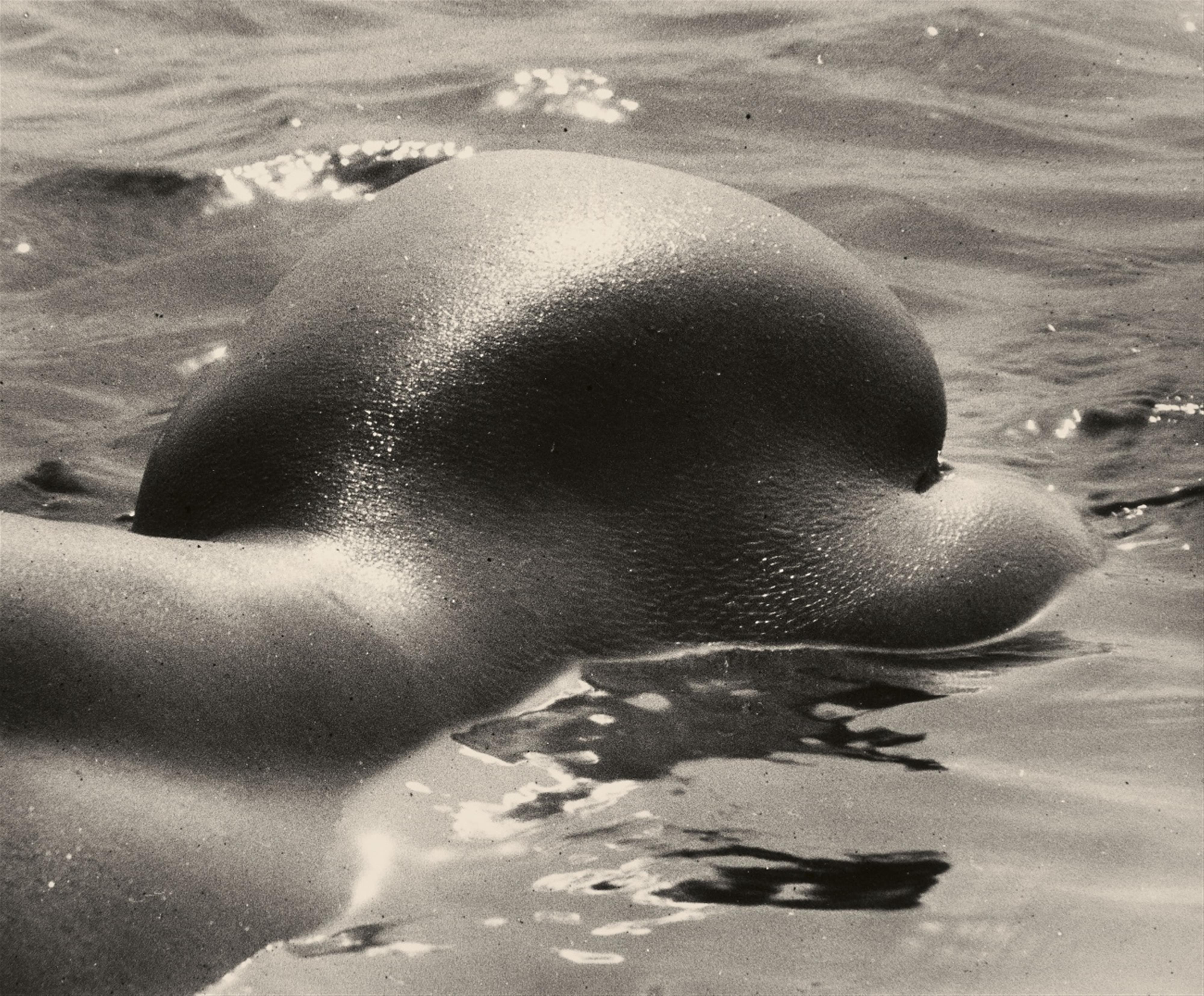 Lucien Clergue - Untitled (from the series: Nus de la mer) - image-1