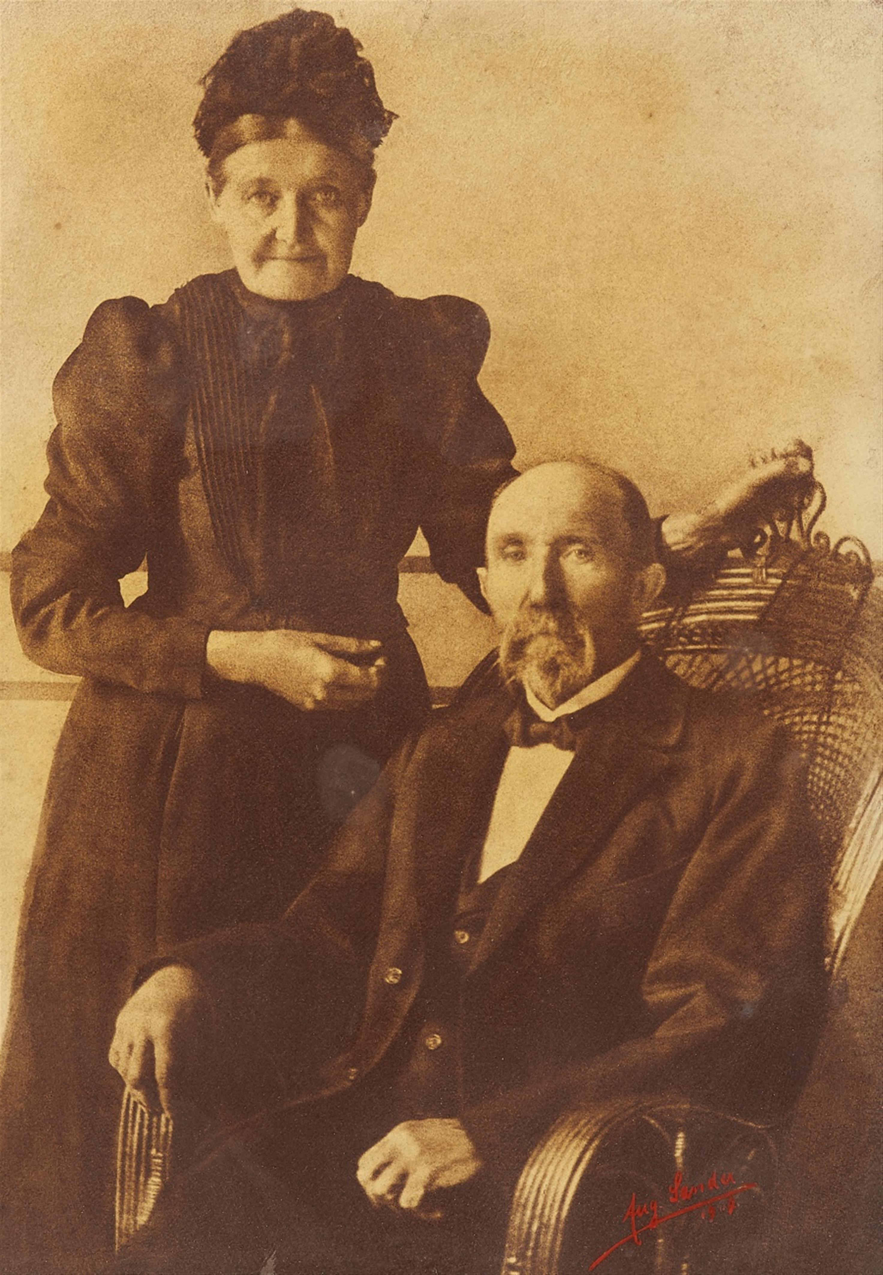 August Sander - Karl und Ida Ermert, Herdorf - image-1