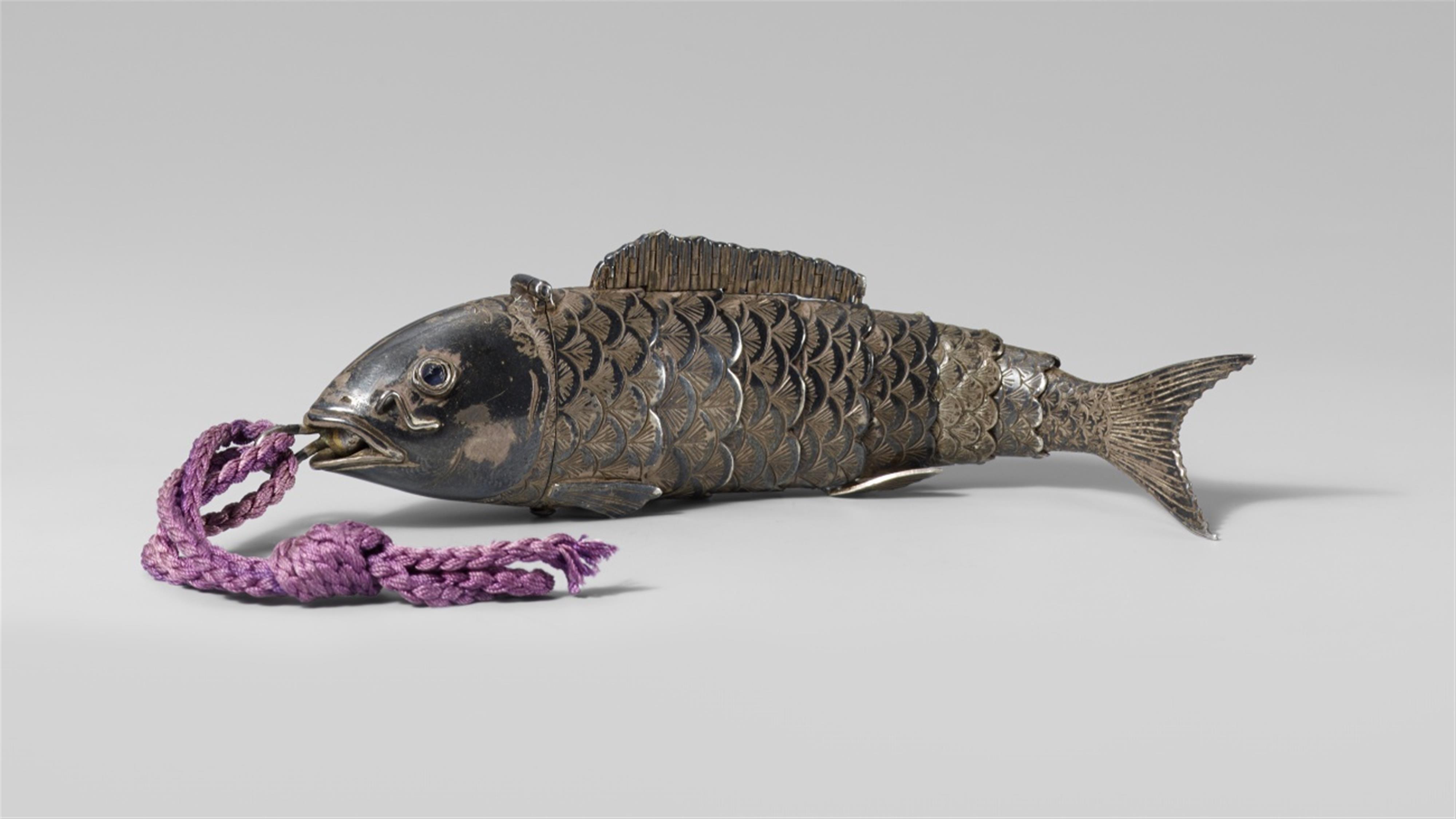 An interesting and rare reticulated silver fish, probably a carp. Late 19th century - image-1