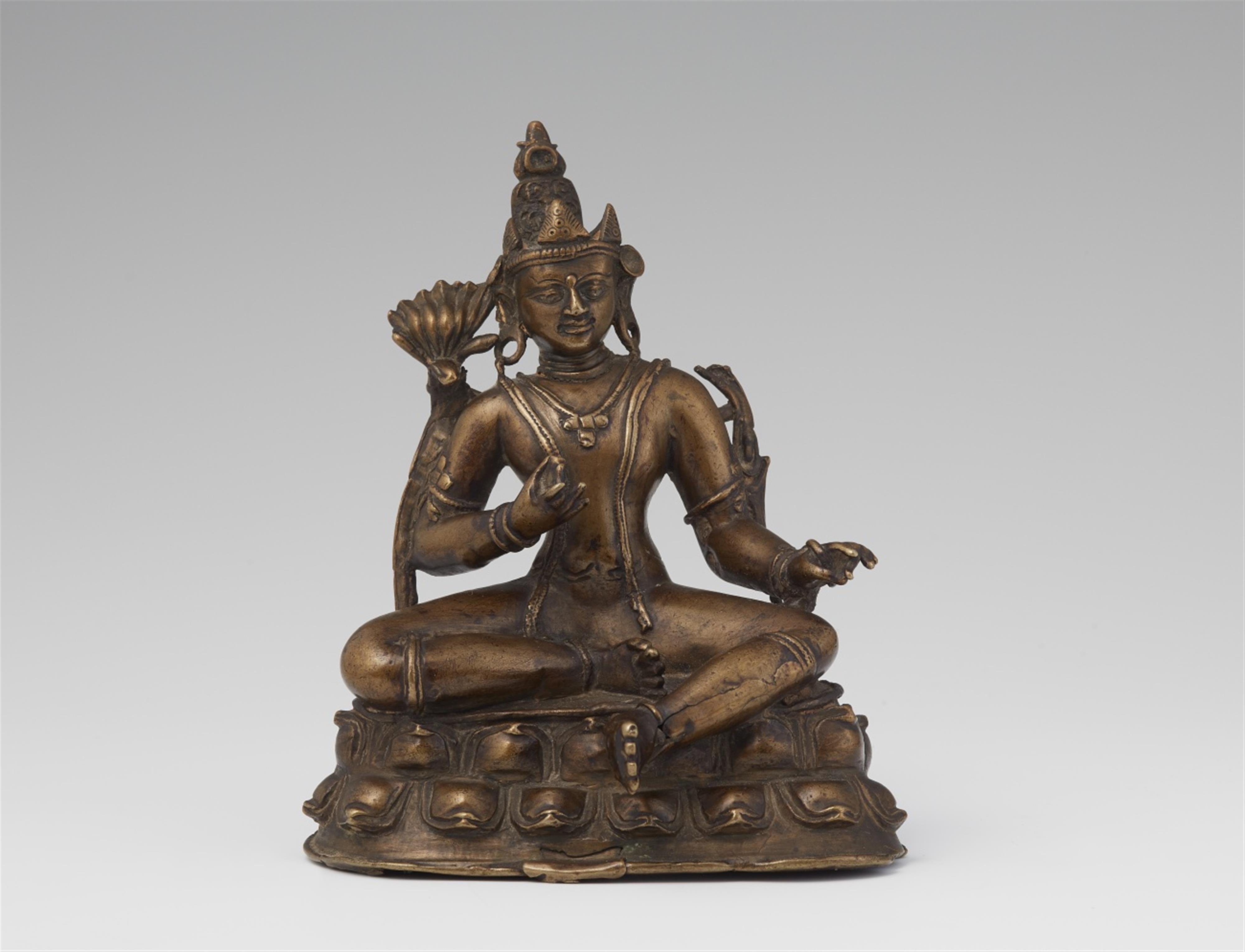 A bronze figure of a bodhisattva. Kashmir or Ladakh. 13th/14th century - image-1