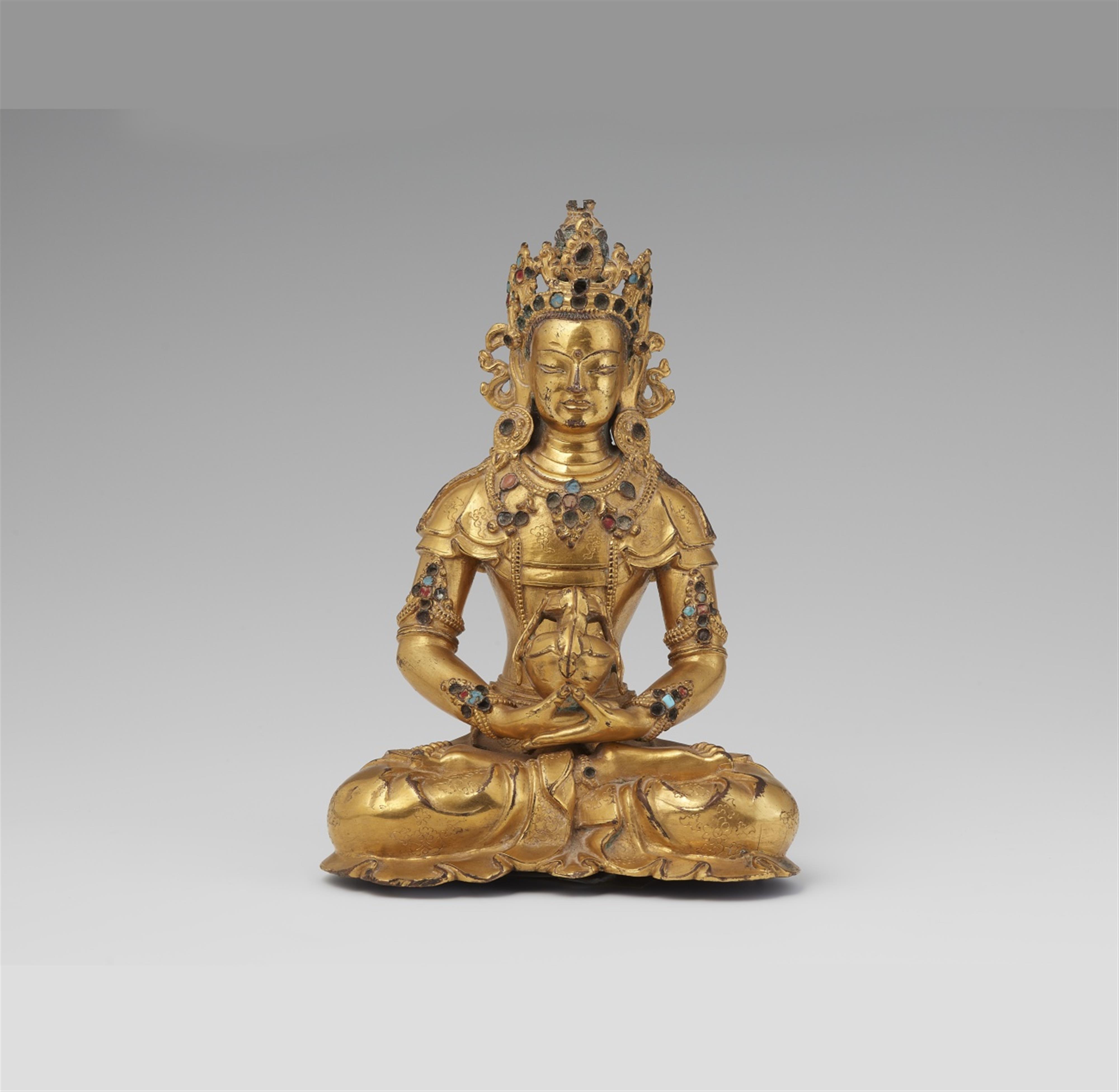 A Sinotibetan gilt bronze figure of Buddha Amitayus. 18th century - image-1