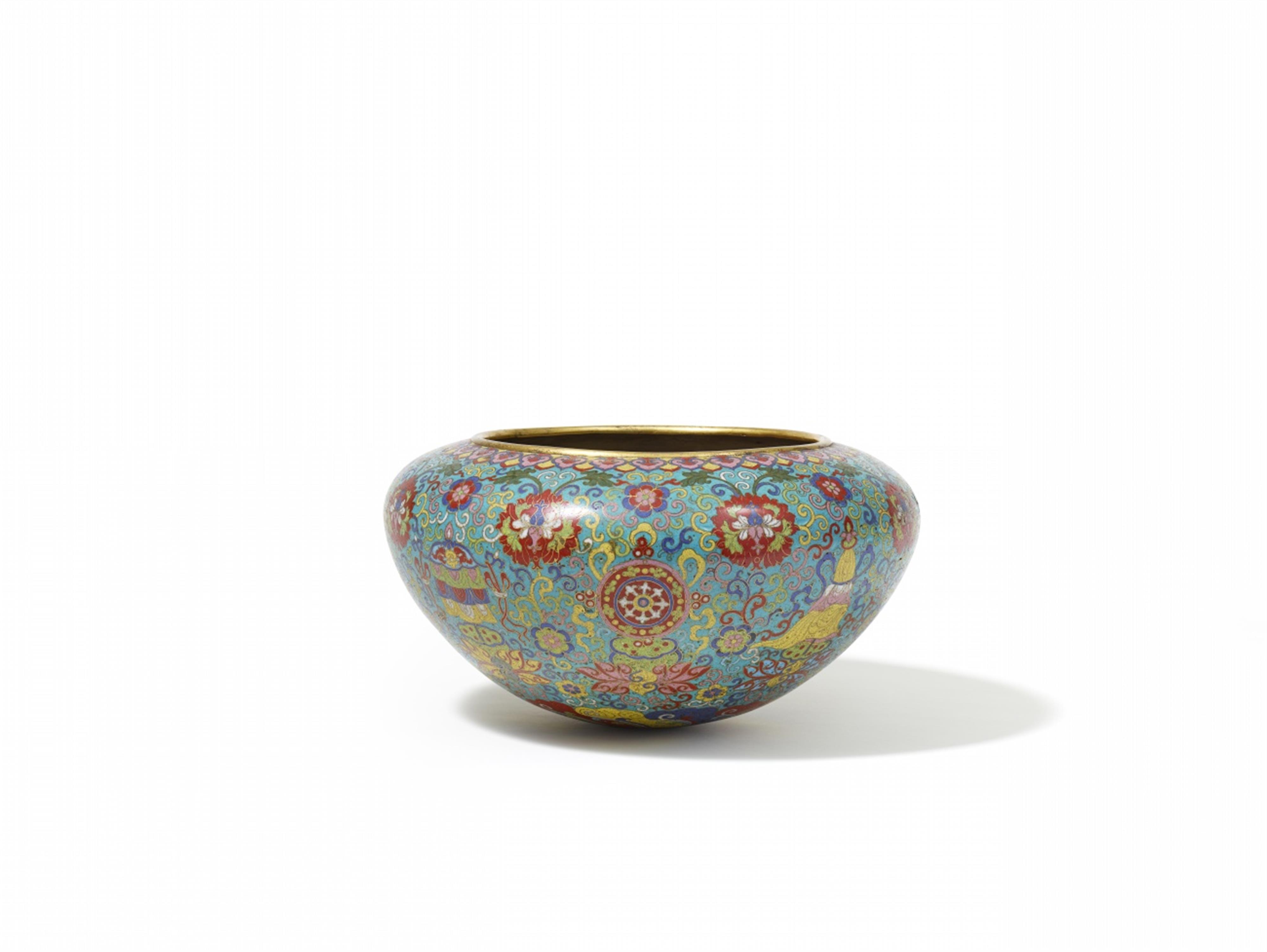 A very rare and unusually large imperial cloisonné enamel alms bowl. Qianlong period (1735-1796) - image-1