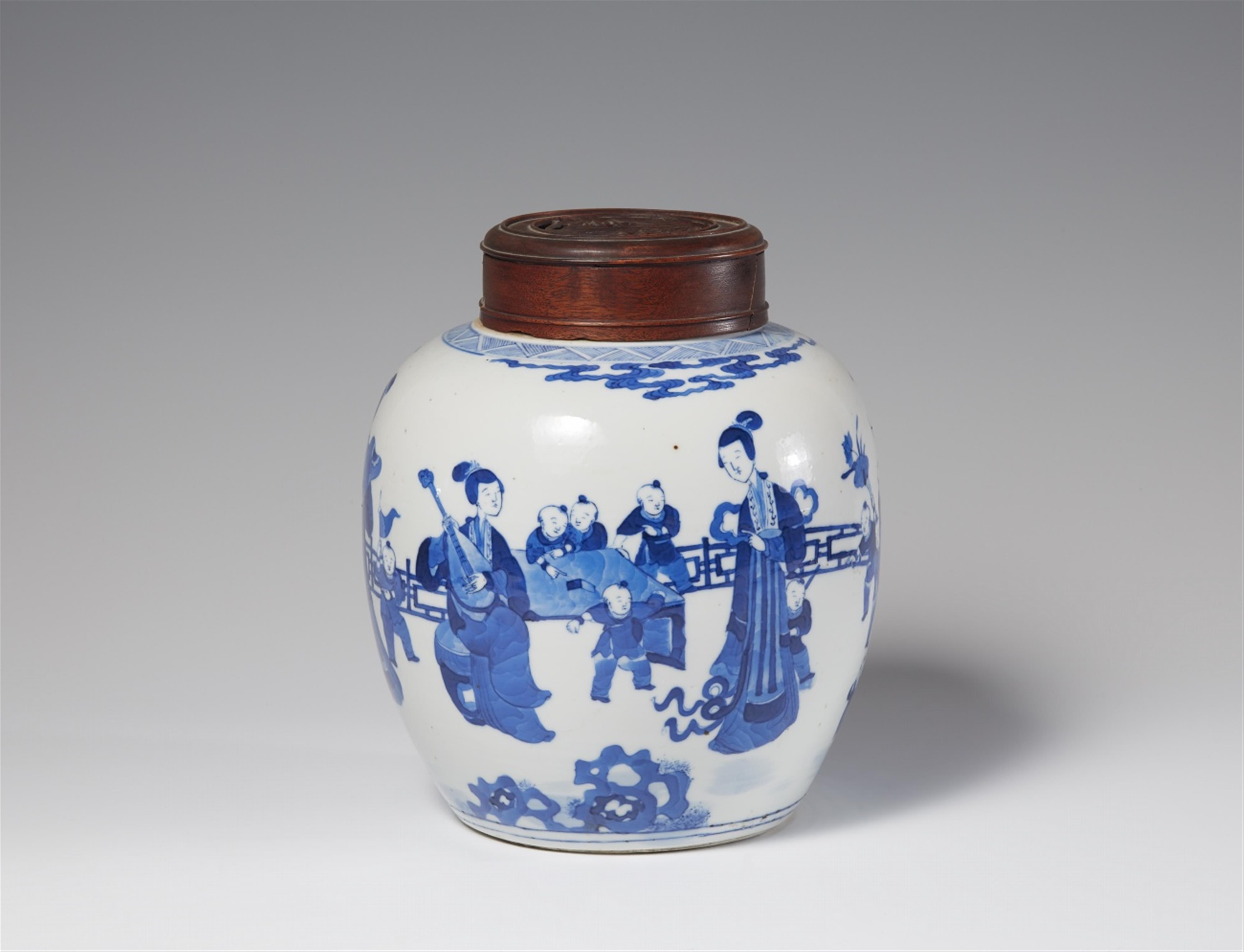 A blue and white ginger jar. Kangxi period (1662-1722) - image-1