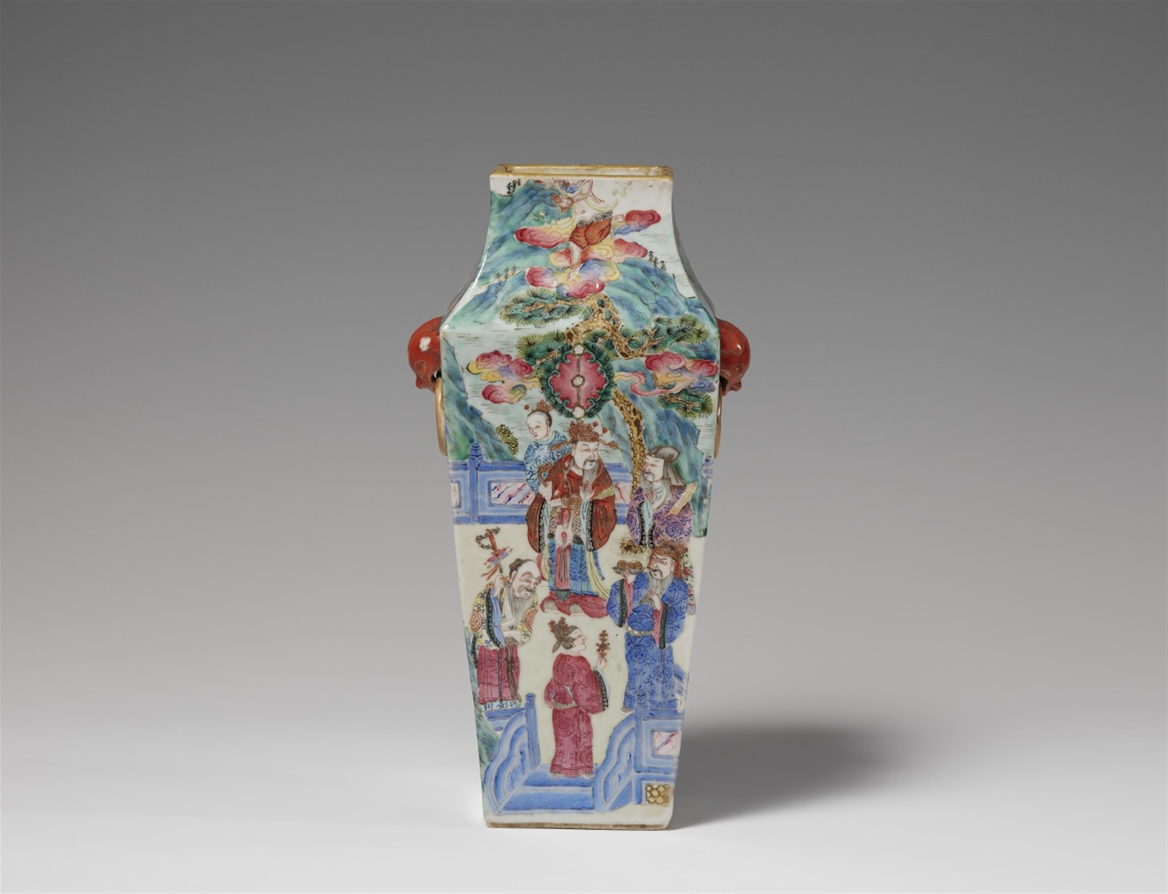 A famille rose vase. 19th century - image-1