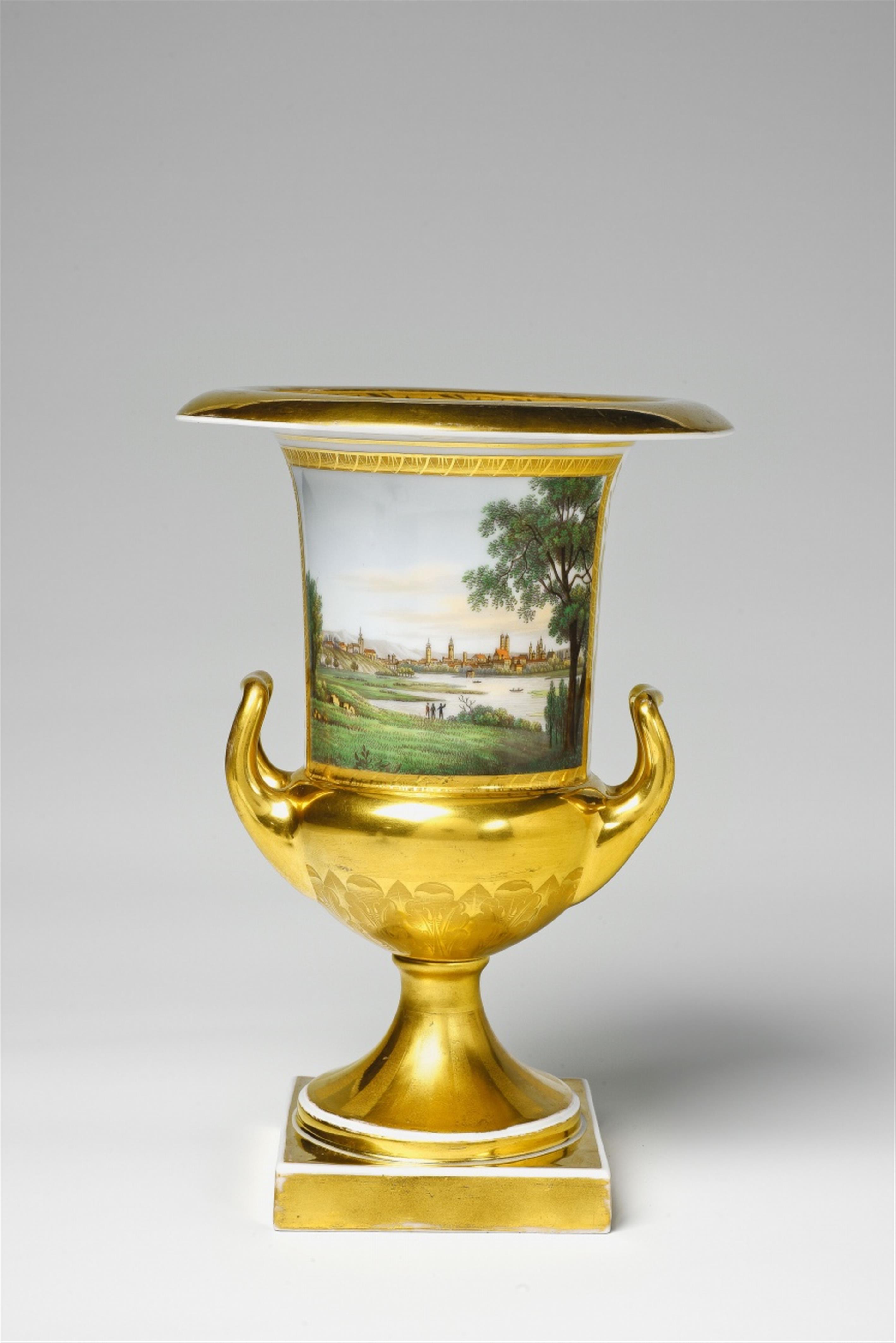 A small Berlin KPM porcelain urn with a view of Munich made for Crown Princess Elisabeth - image-1