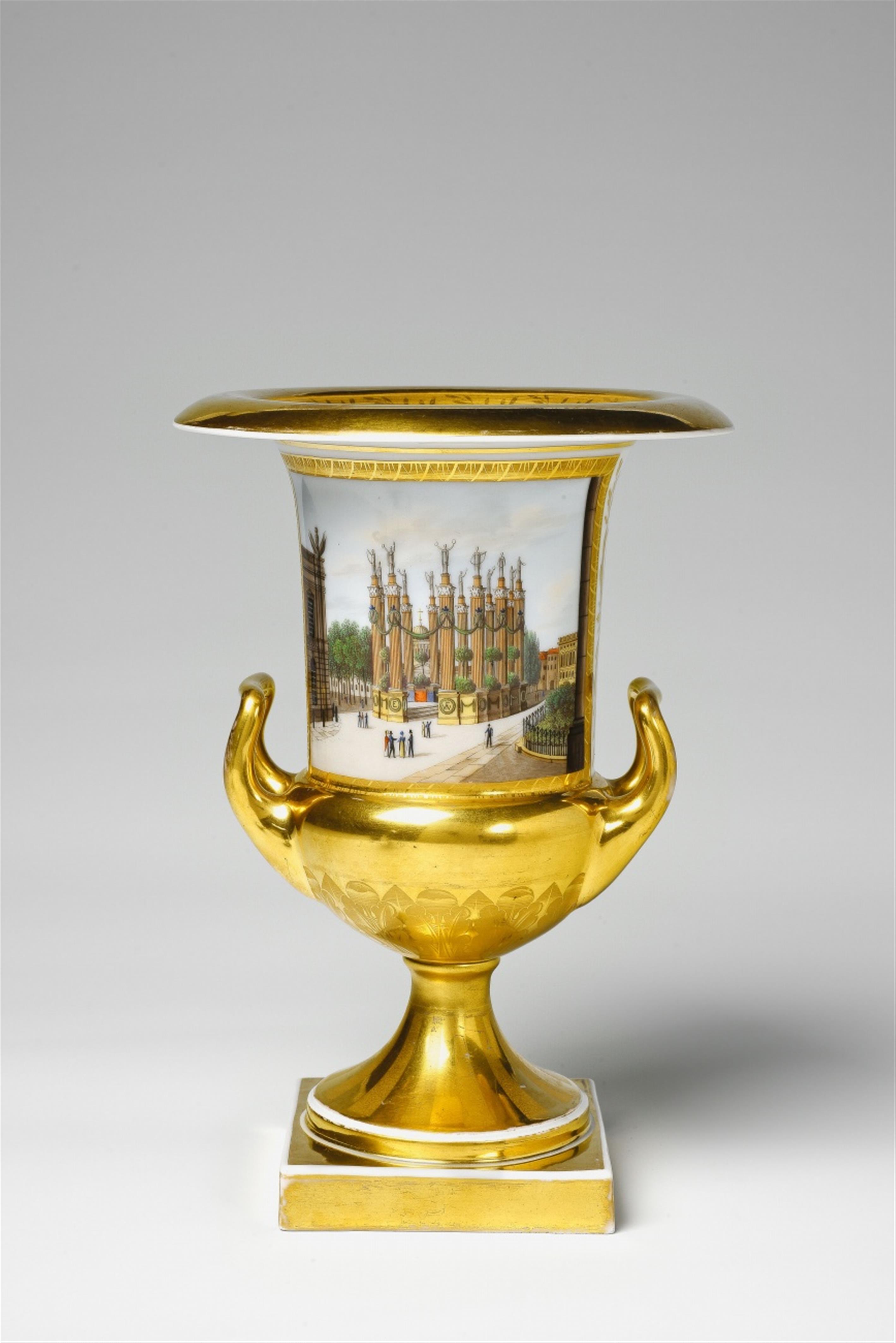 A small Berlin KPM porcelain urn with a view of Munich made for Crown Princess Elisabeth - image-2