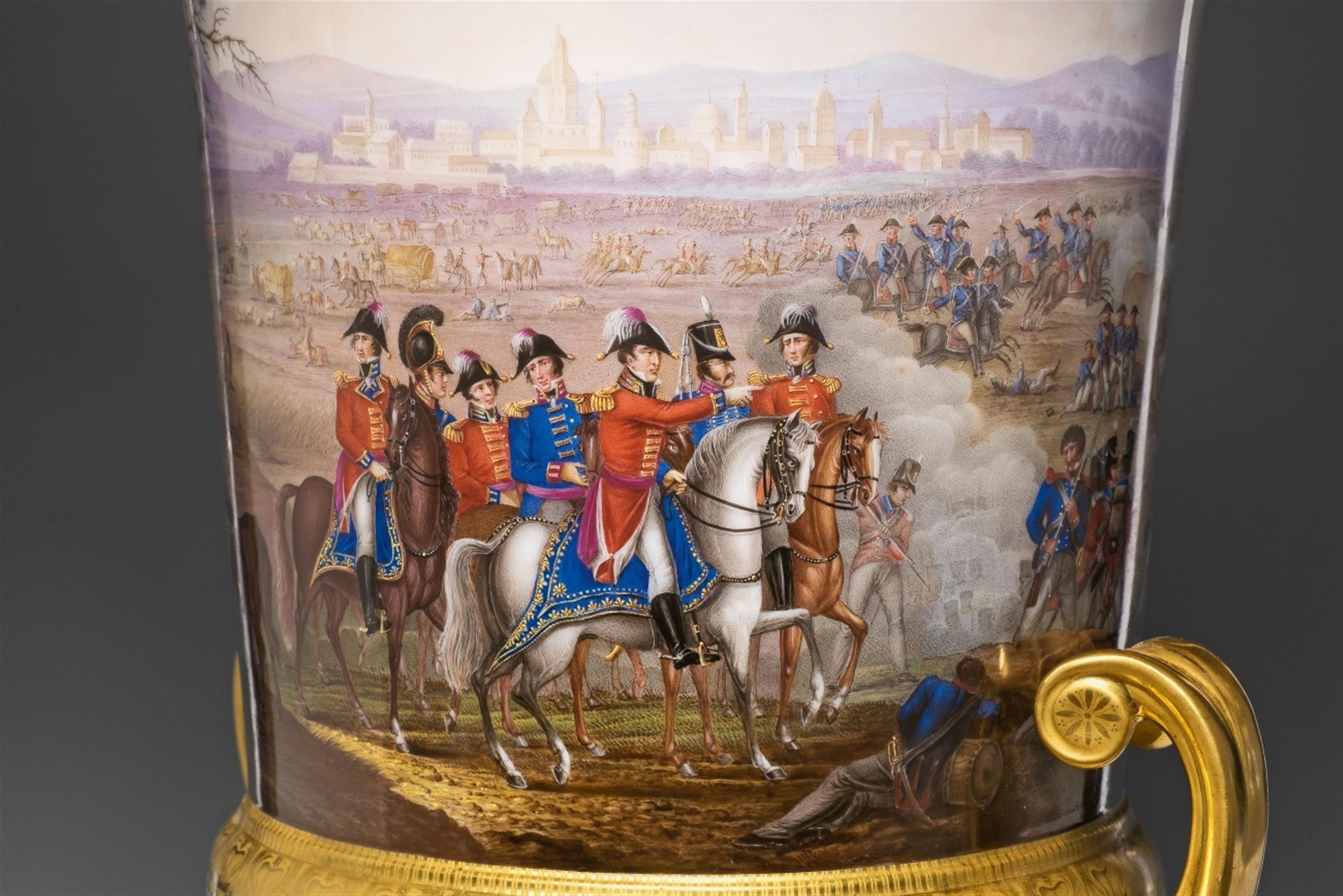 A Berlin KPM porcelain vase with a depiction of the Battle of Vitoria - image-5