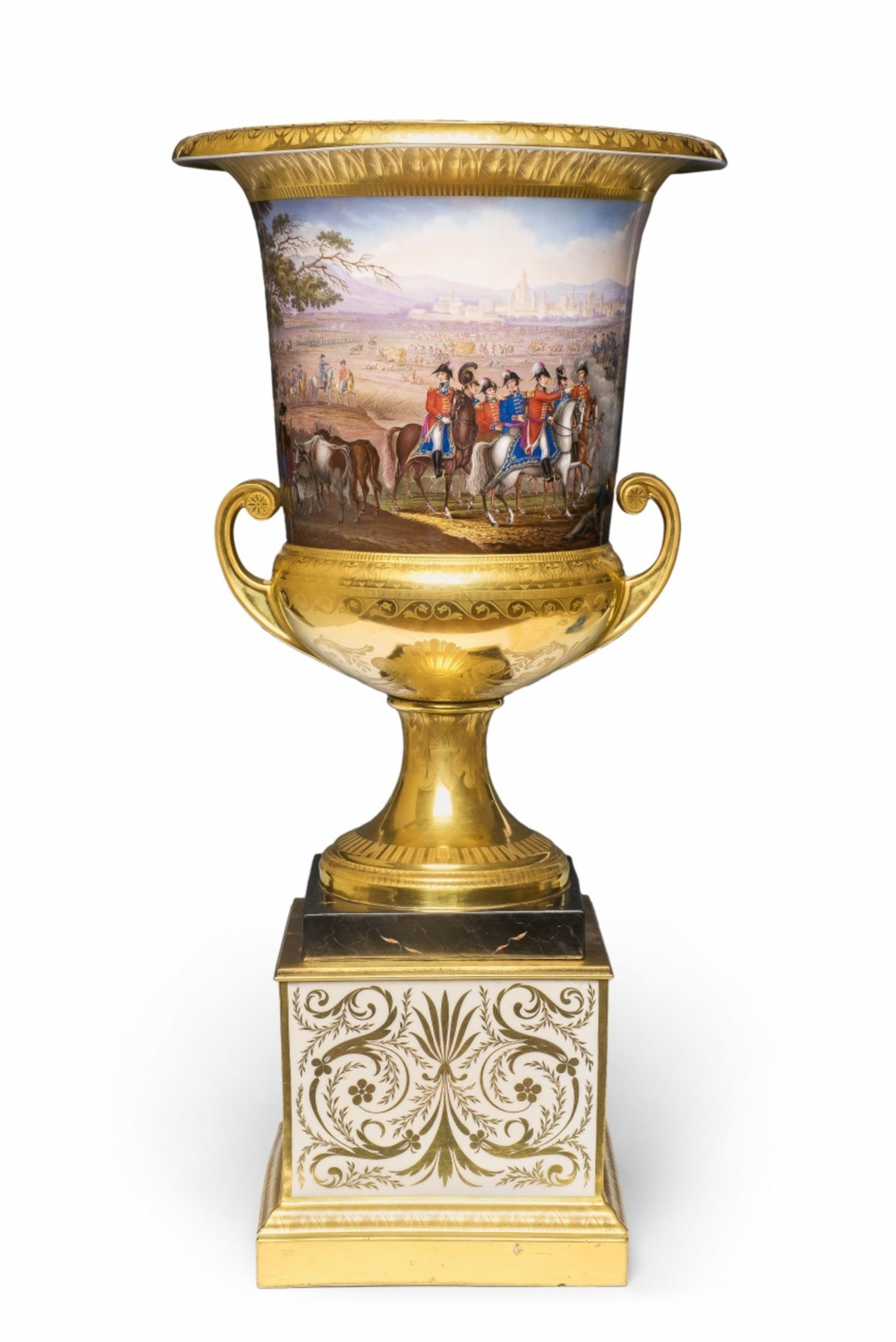 A Berlin KPM porcelain vase with a depiction of the Battle of Vitoria - image-1