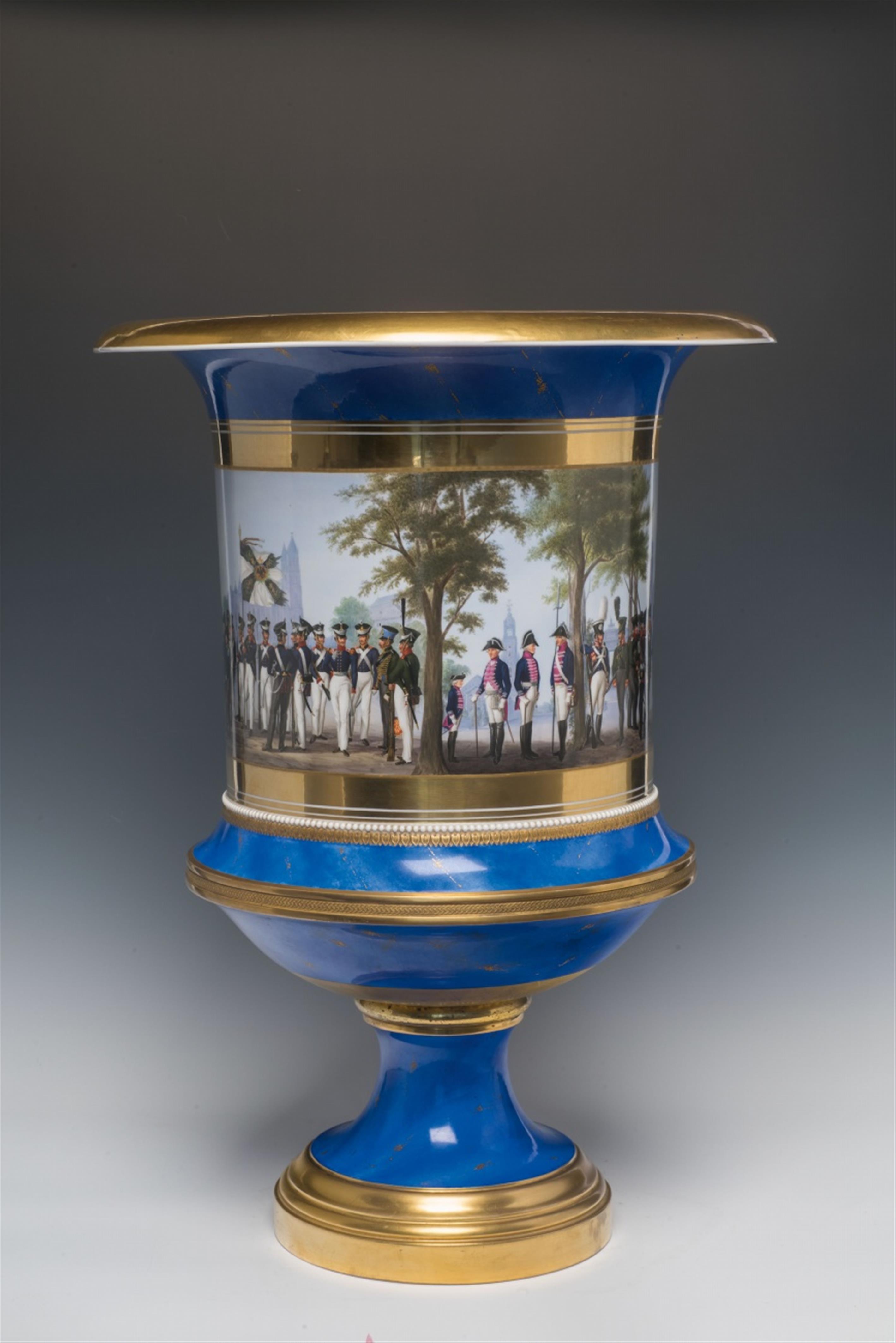 A Berlin KPM porcelain vase made for General Friedrich Wilhelm von Jagow - image-2