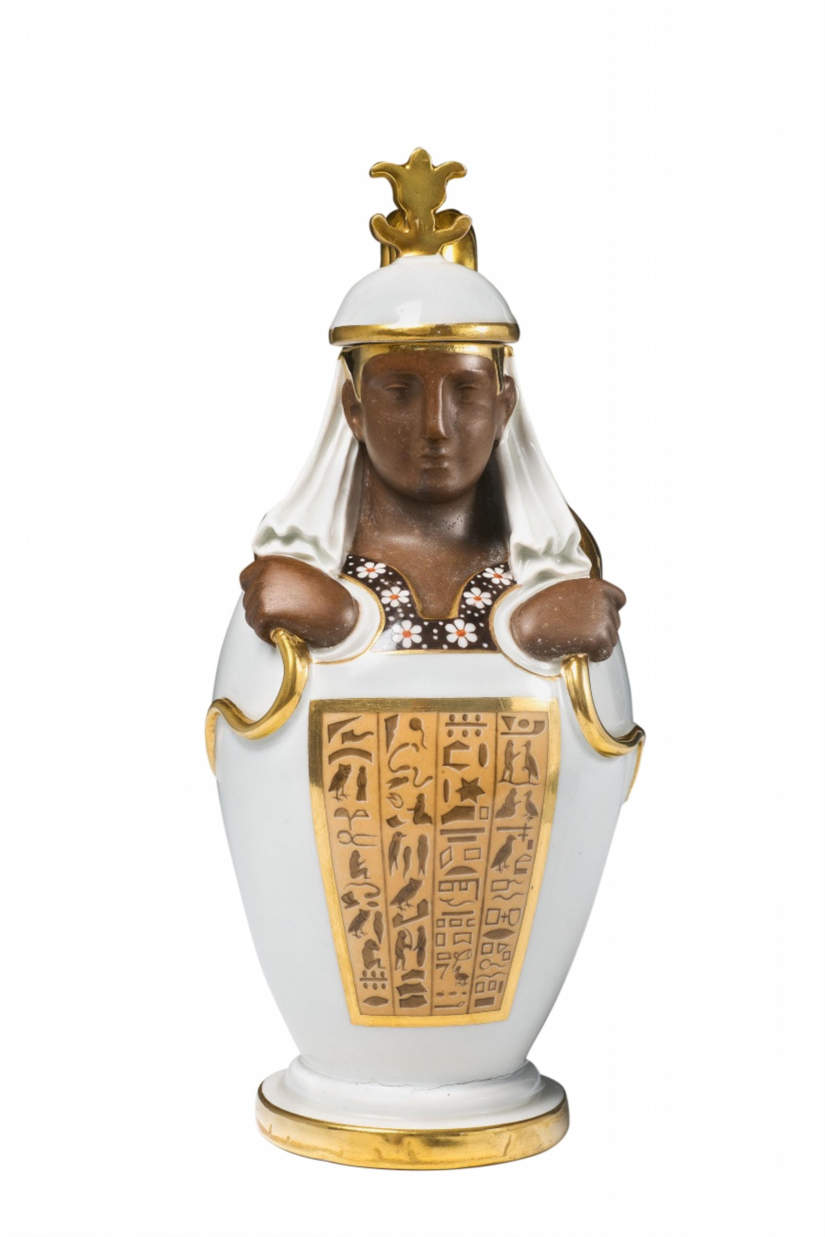 Frühe ägyptische Kanne in Form einer Kanope - image-1