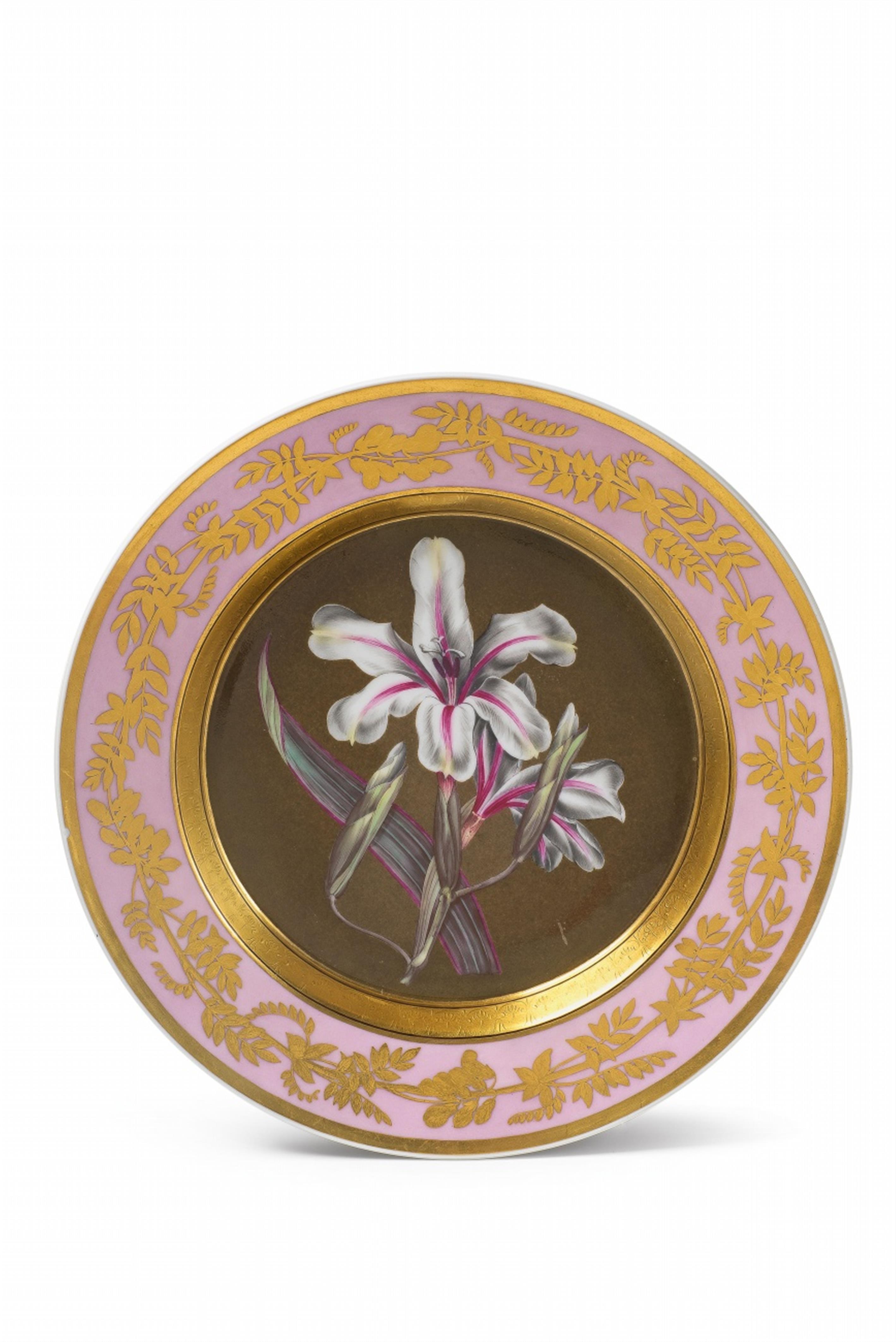 A Berlin KPM porcelain plate with botanical decor - image-1