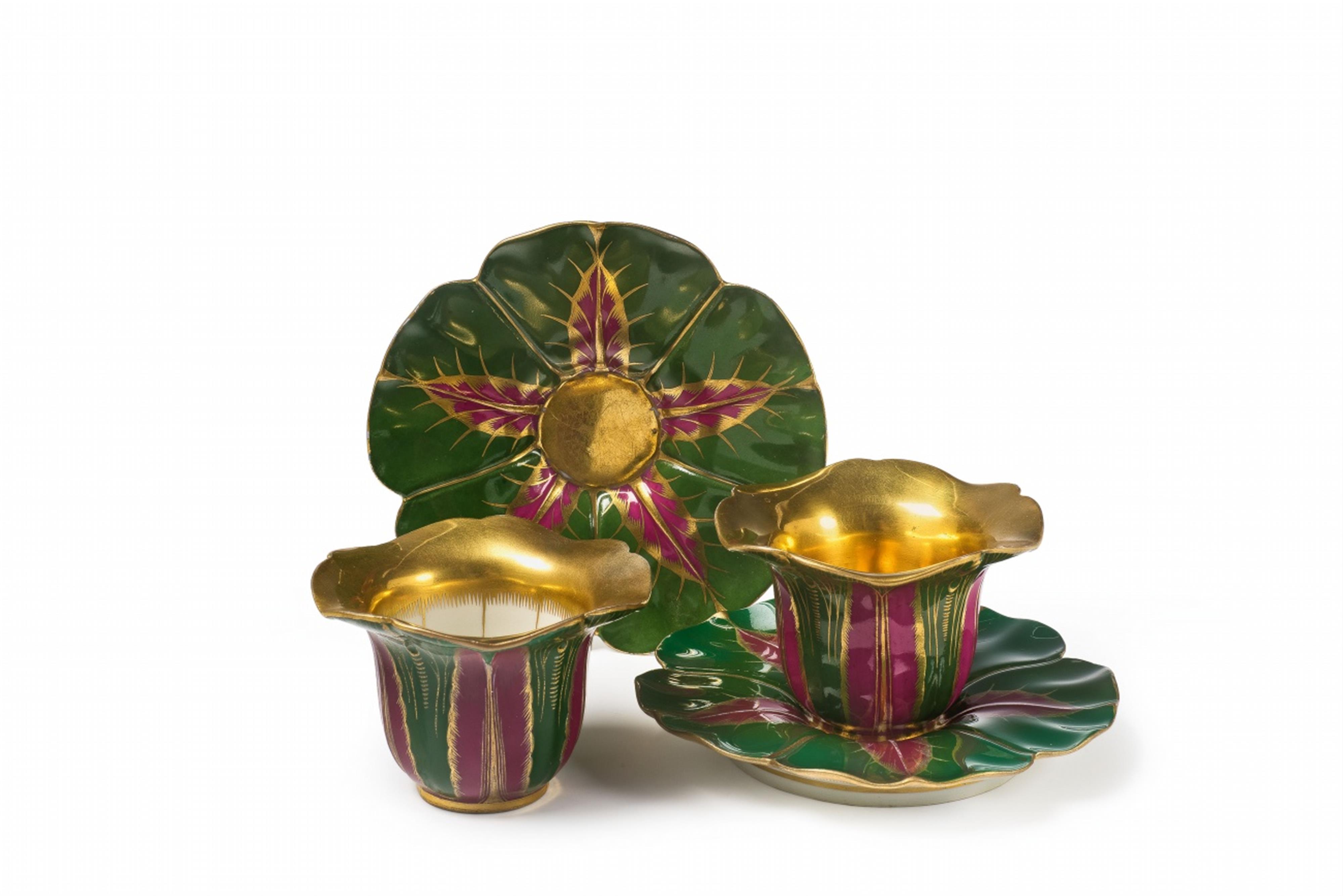 A pair of Niedermayer porcelain flower cups - image-1
