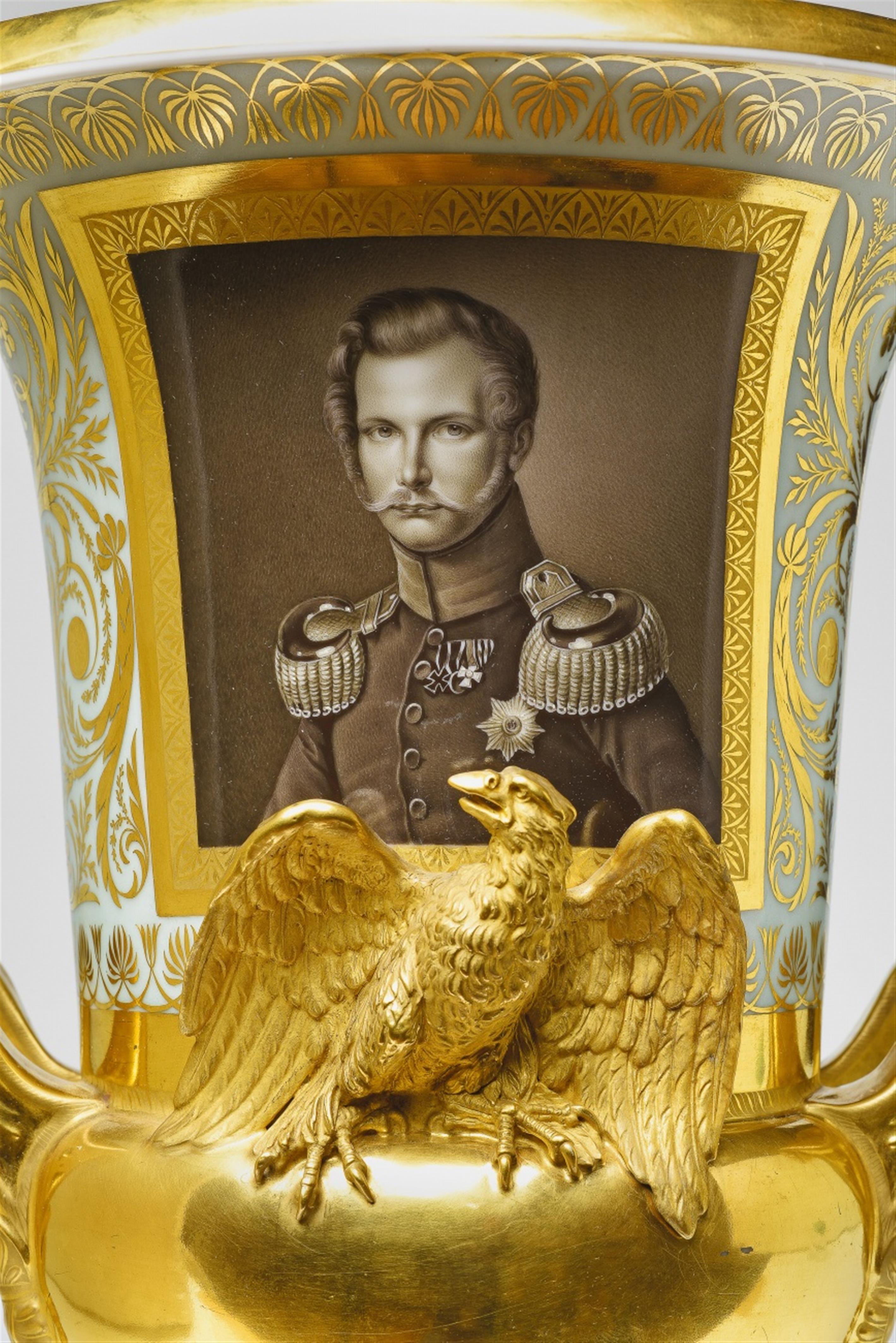 A Berlin KPM porcelain commemorative vase with a portrait of Prince Wilhem (I) - image-2