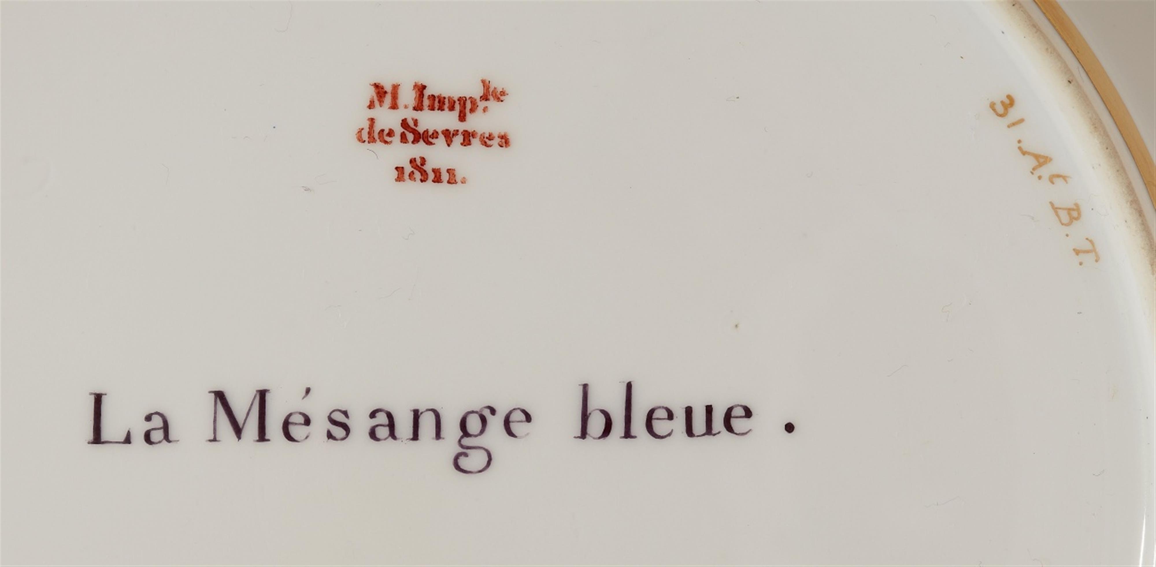 A Sèvres porcelain plate from the Marly d'or service - image-2