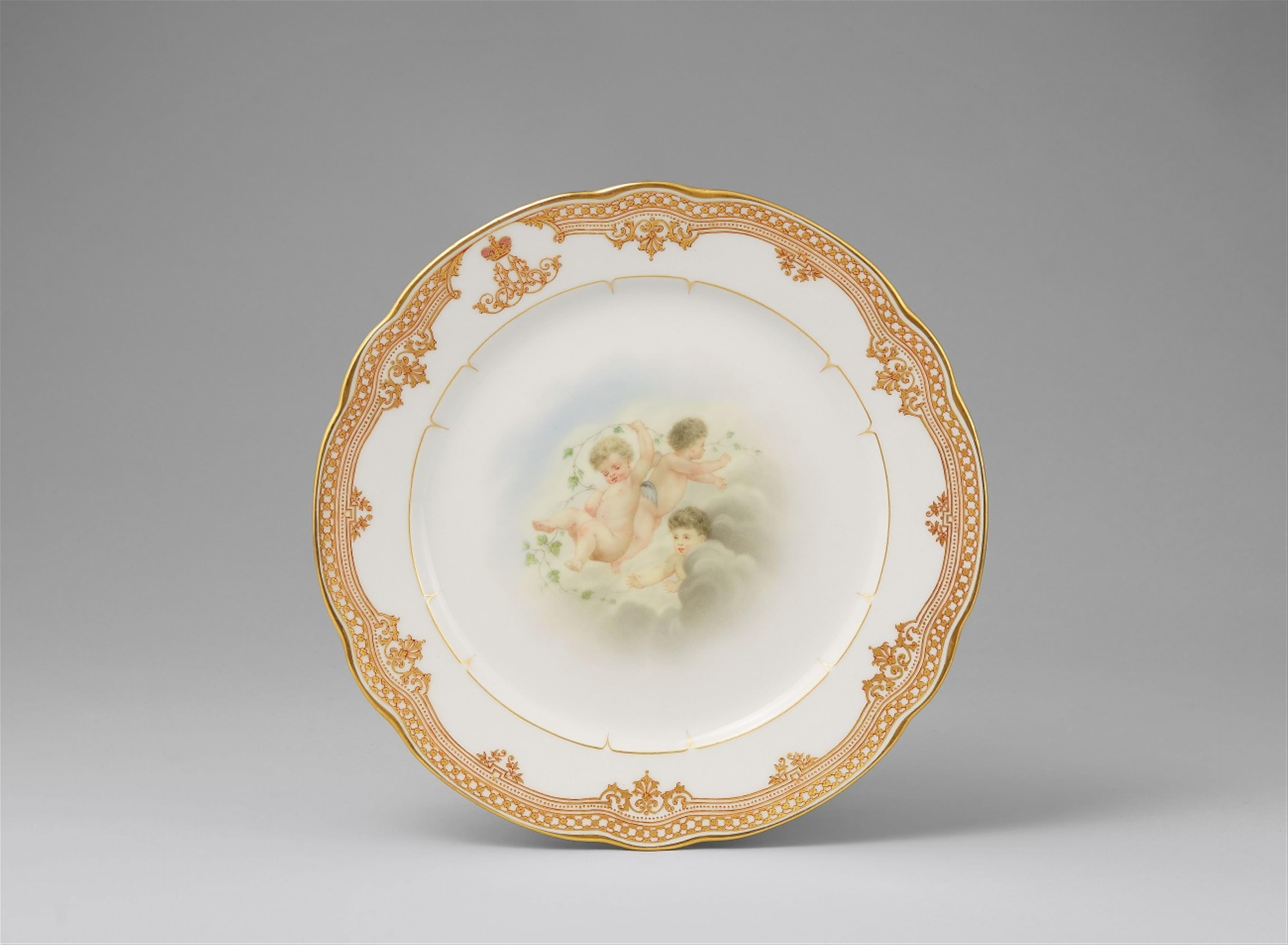 A St. Petersburg porcelain plate with amoretti from the dinner service for Alexander Alexandrovich - image-1