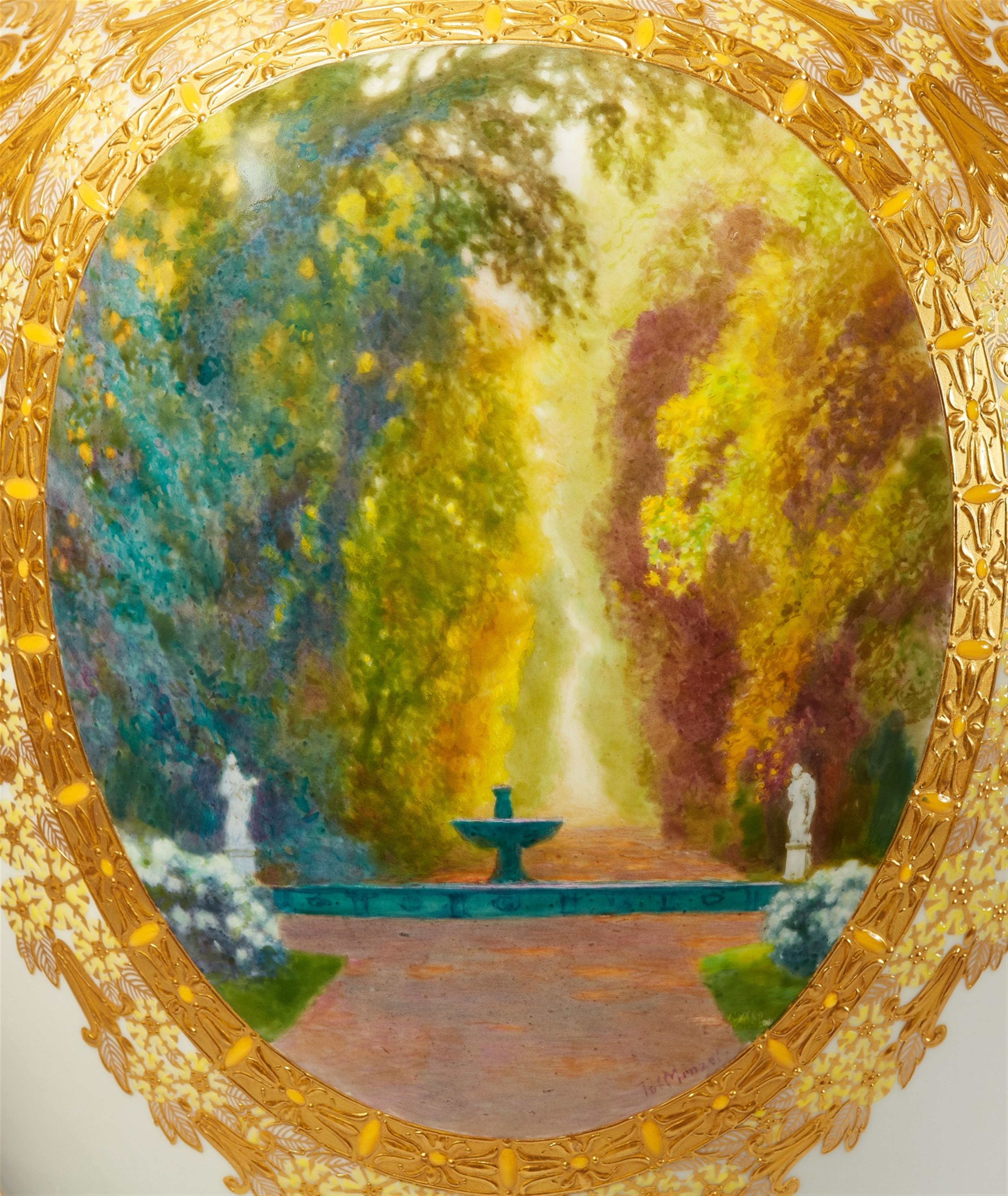 Seltene Deckelvase mit Ansichten von Schloss Sanssouci - image-3