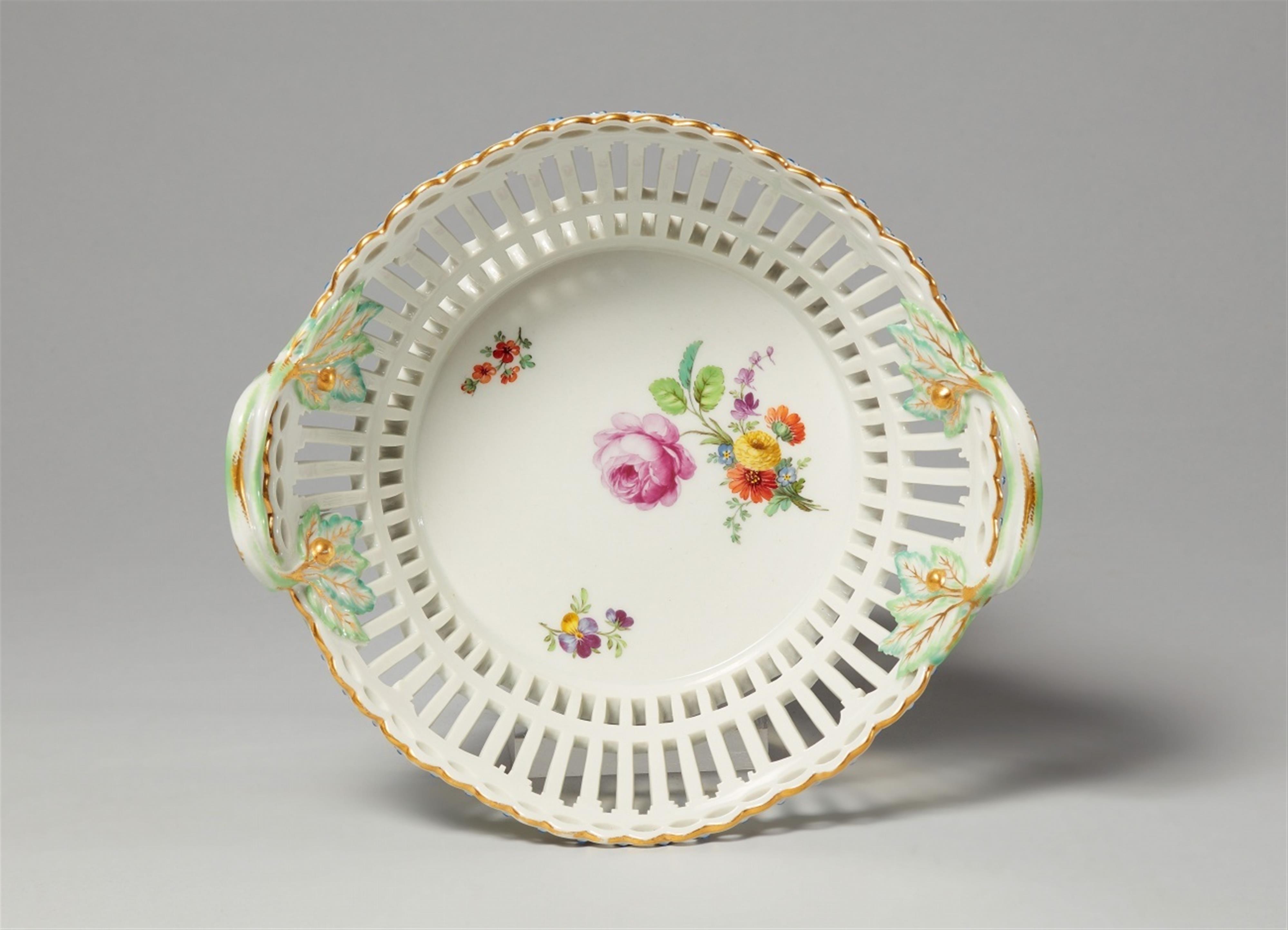 A Berlin KPM porcelain dessert basket from the dinner service for the Landgraf von Hessen-Kassel - image-1