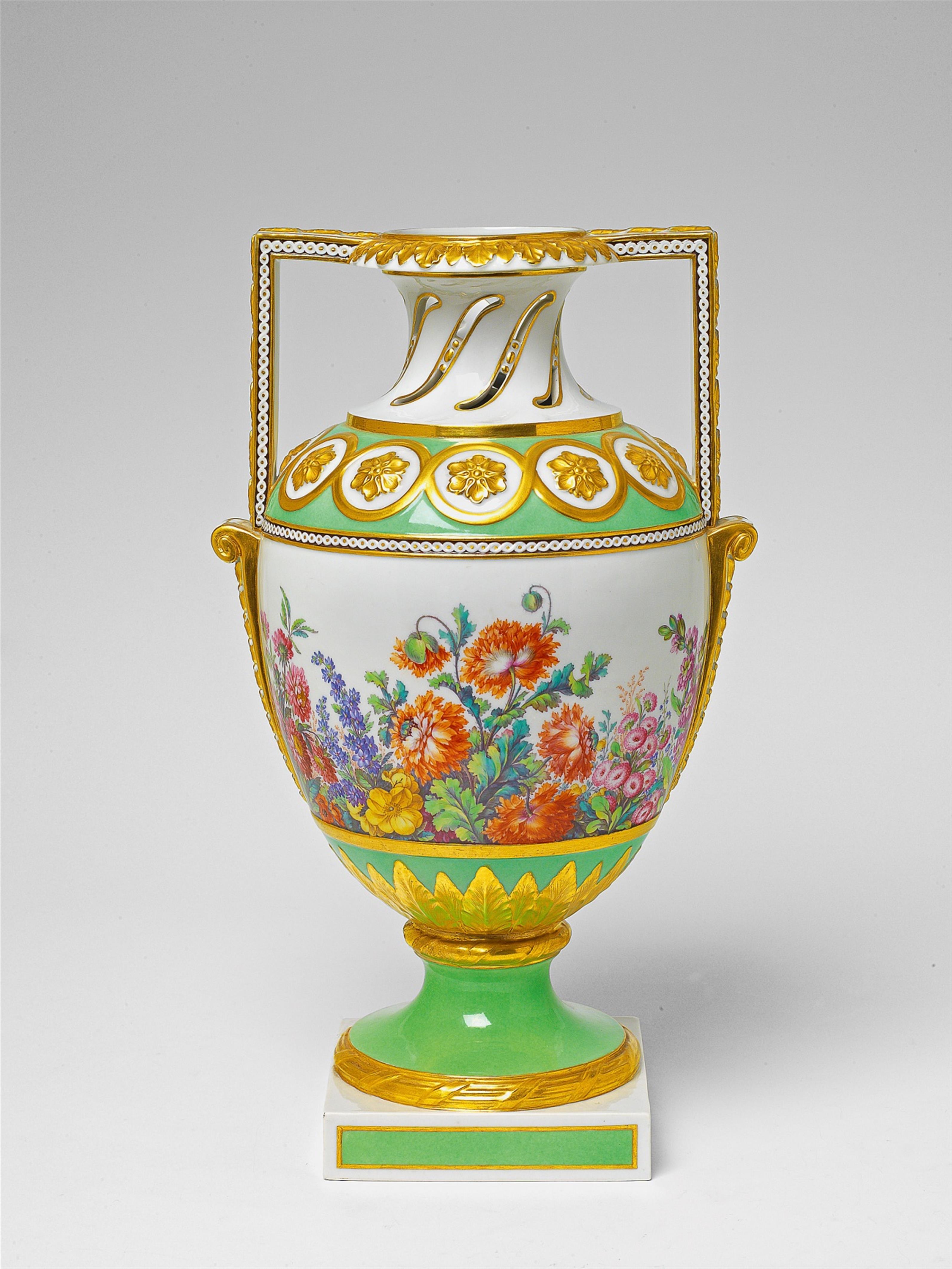 A Neoclassical Berlin KPM porcelain potpourri vase - image-2