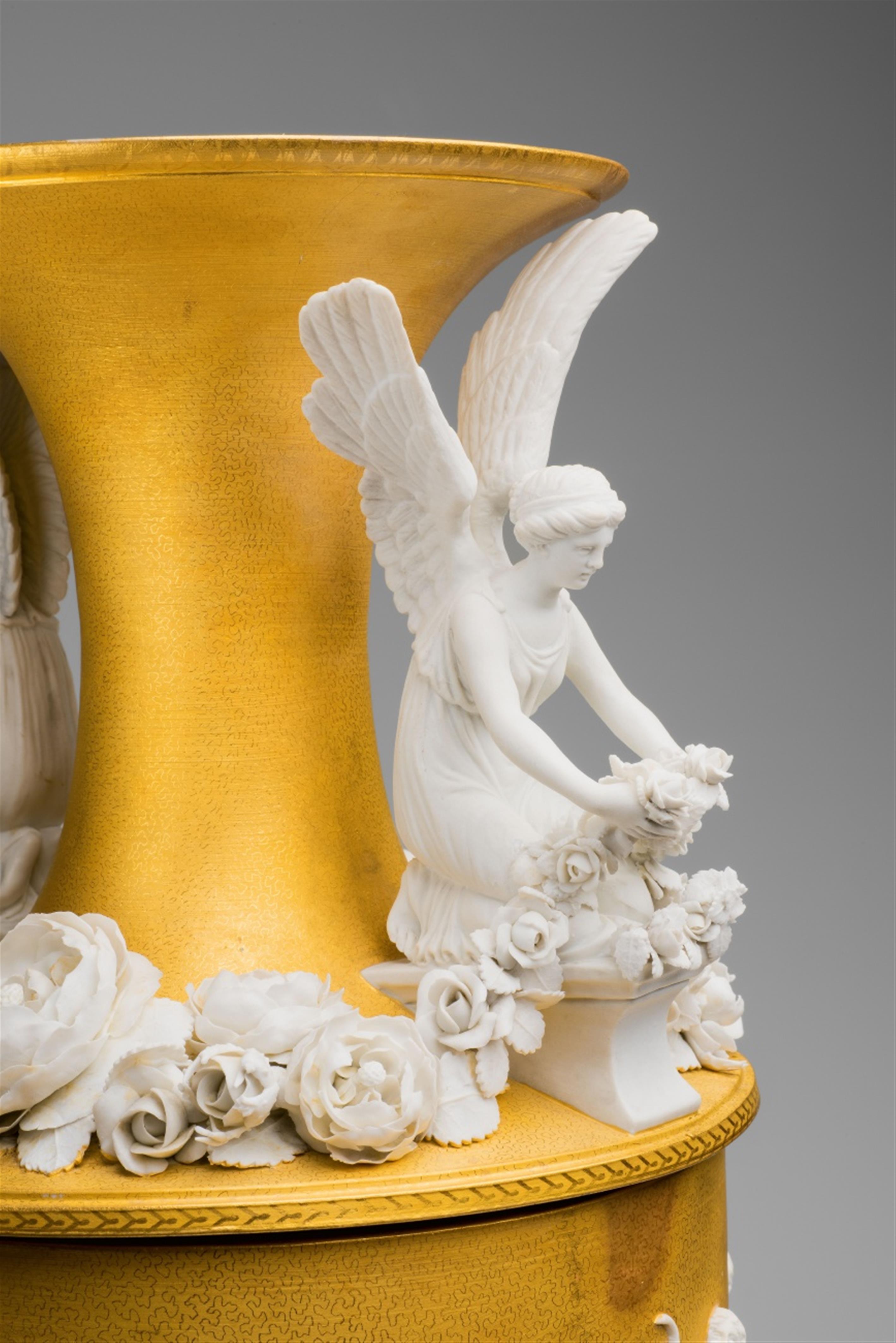 Vase mit Aldobrandinischer Hochzeit, sog. Nuptialvase aus dem Service vom Eisernen Helm - image-5