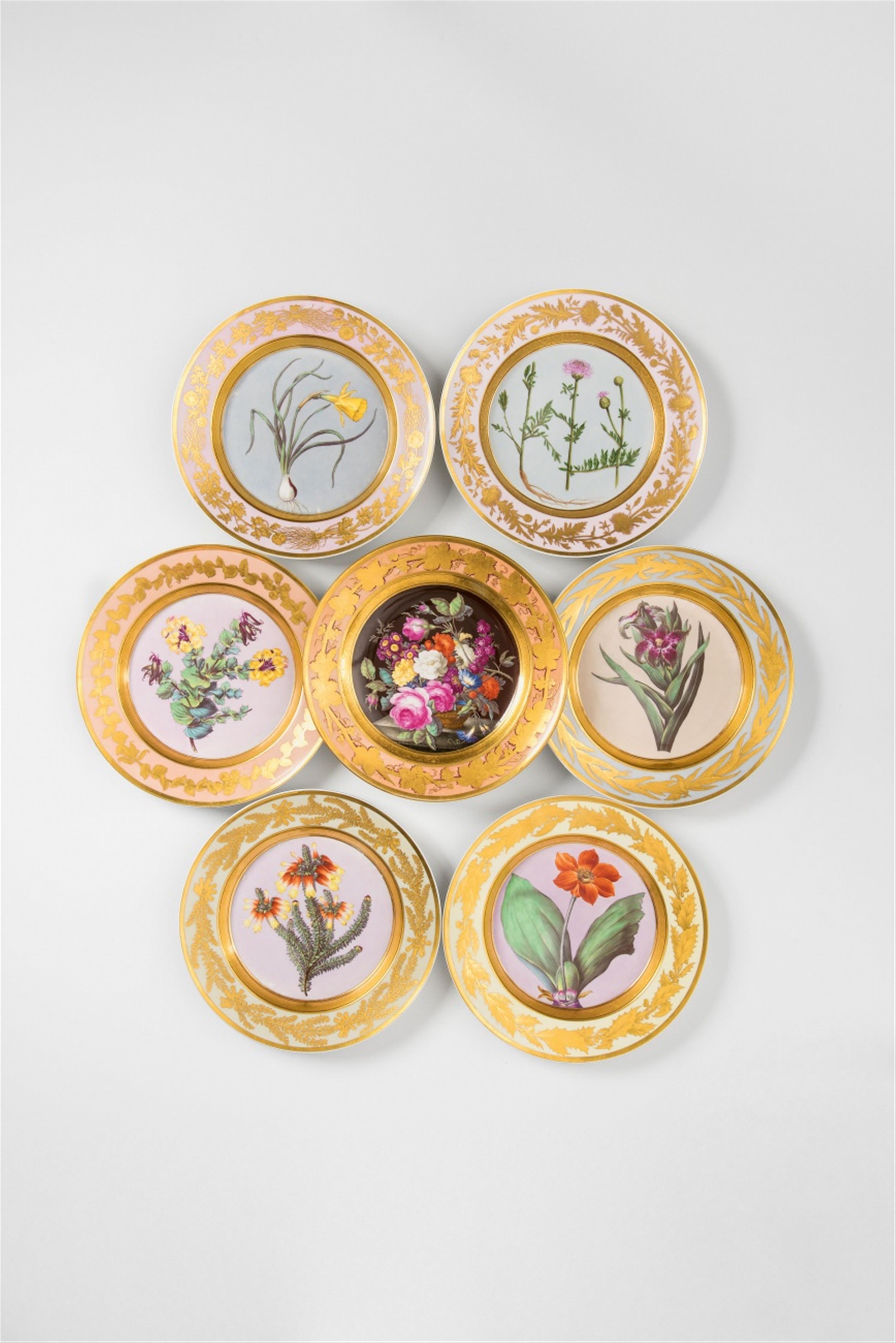 A Berlin KPM porcelain plate with a basket of flowers - image-2