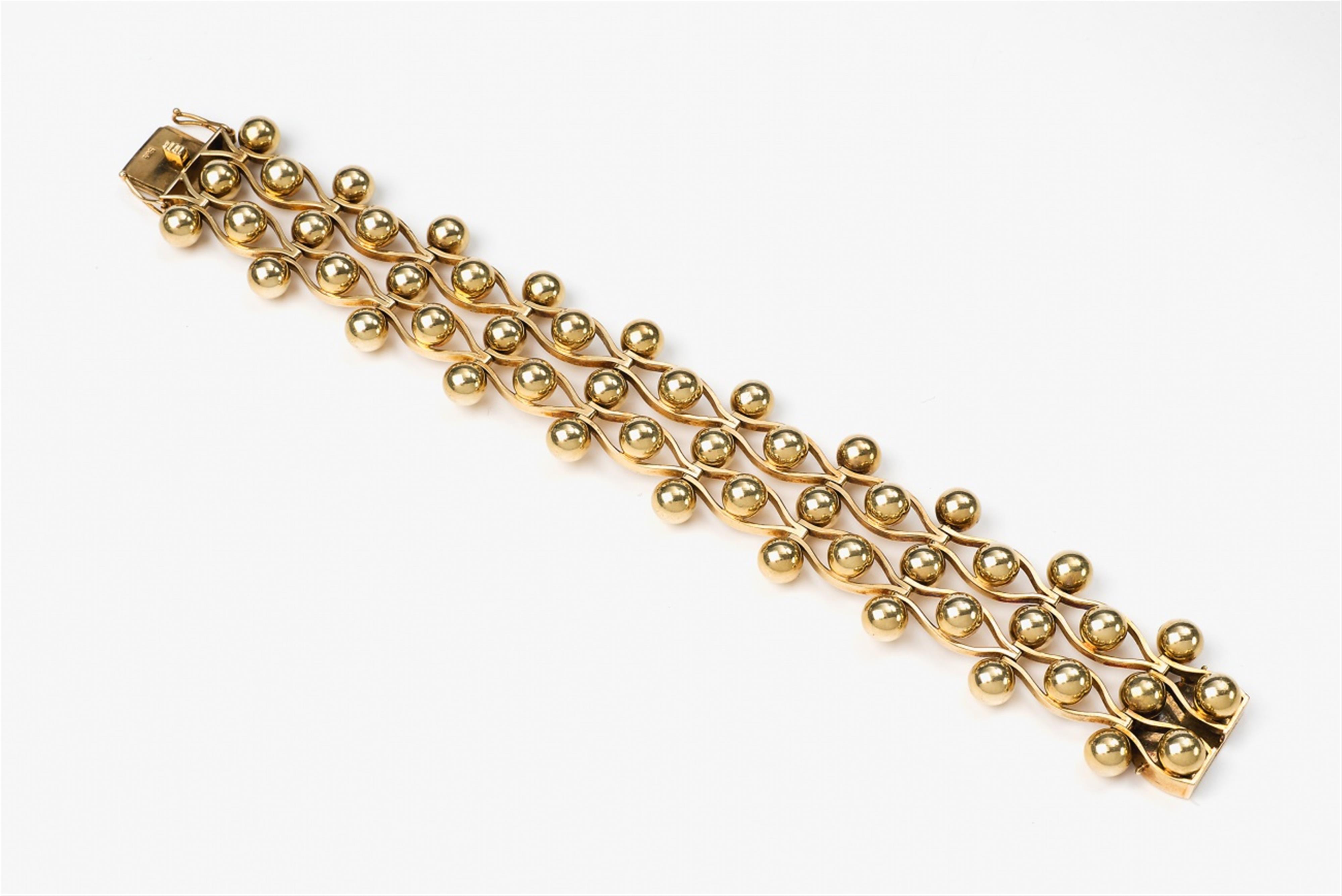 A German 14k gold link bracelet - image-1