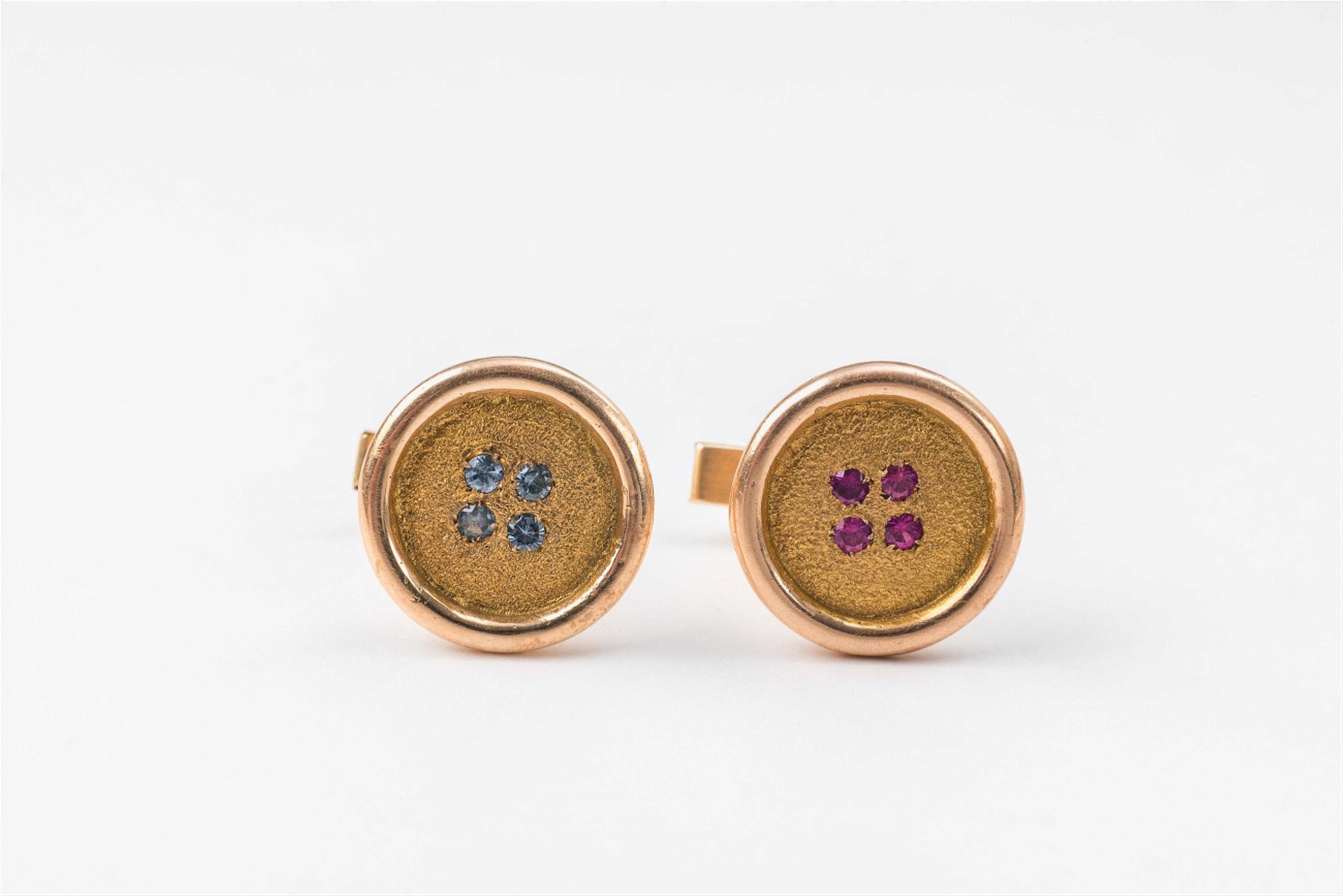 A pair of 14k gold and coloured stones cufflinks - image-1