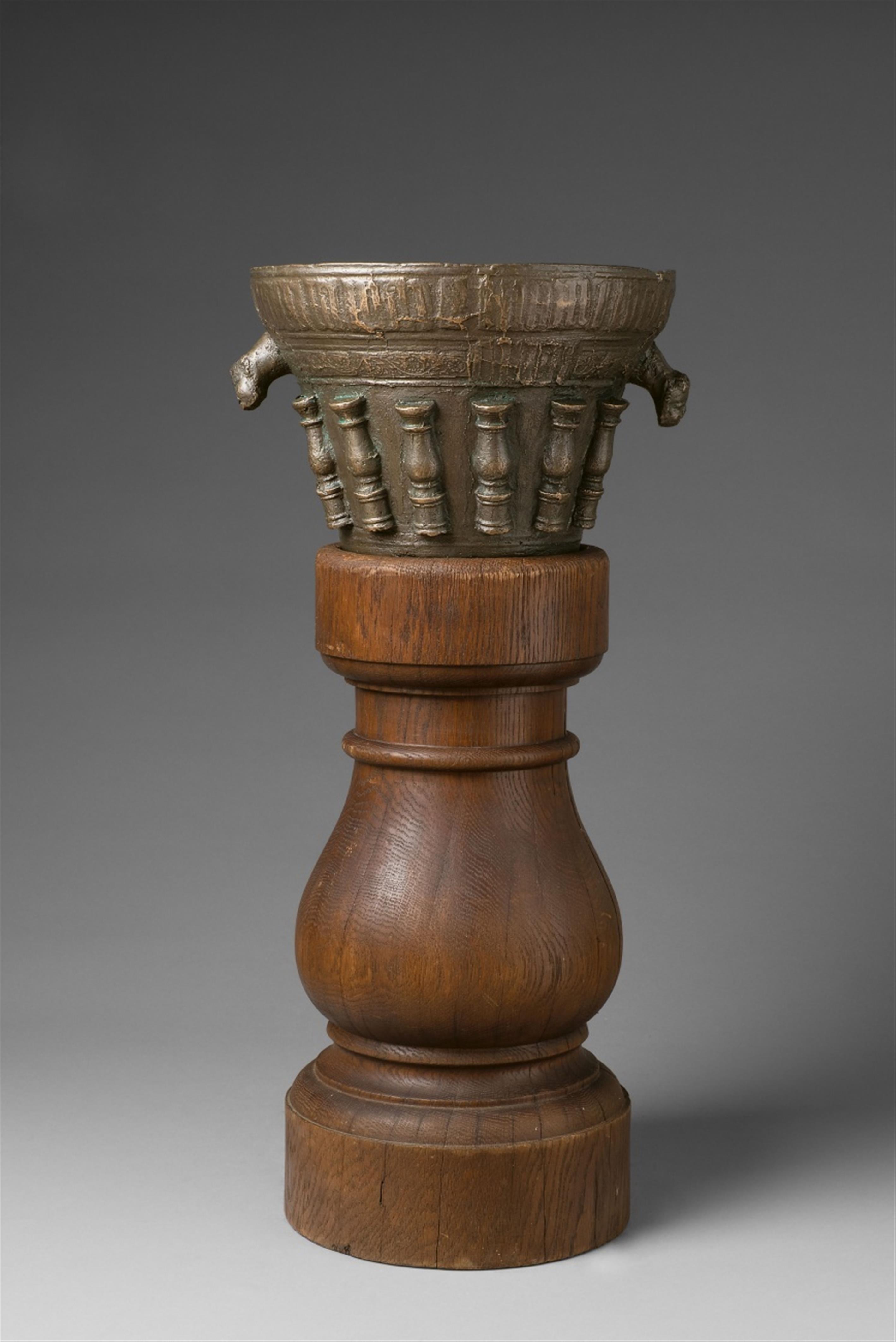 A large French apothecary's mortar - image-1