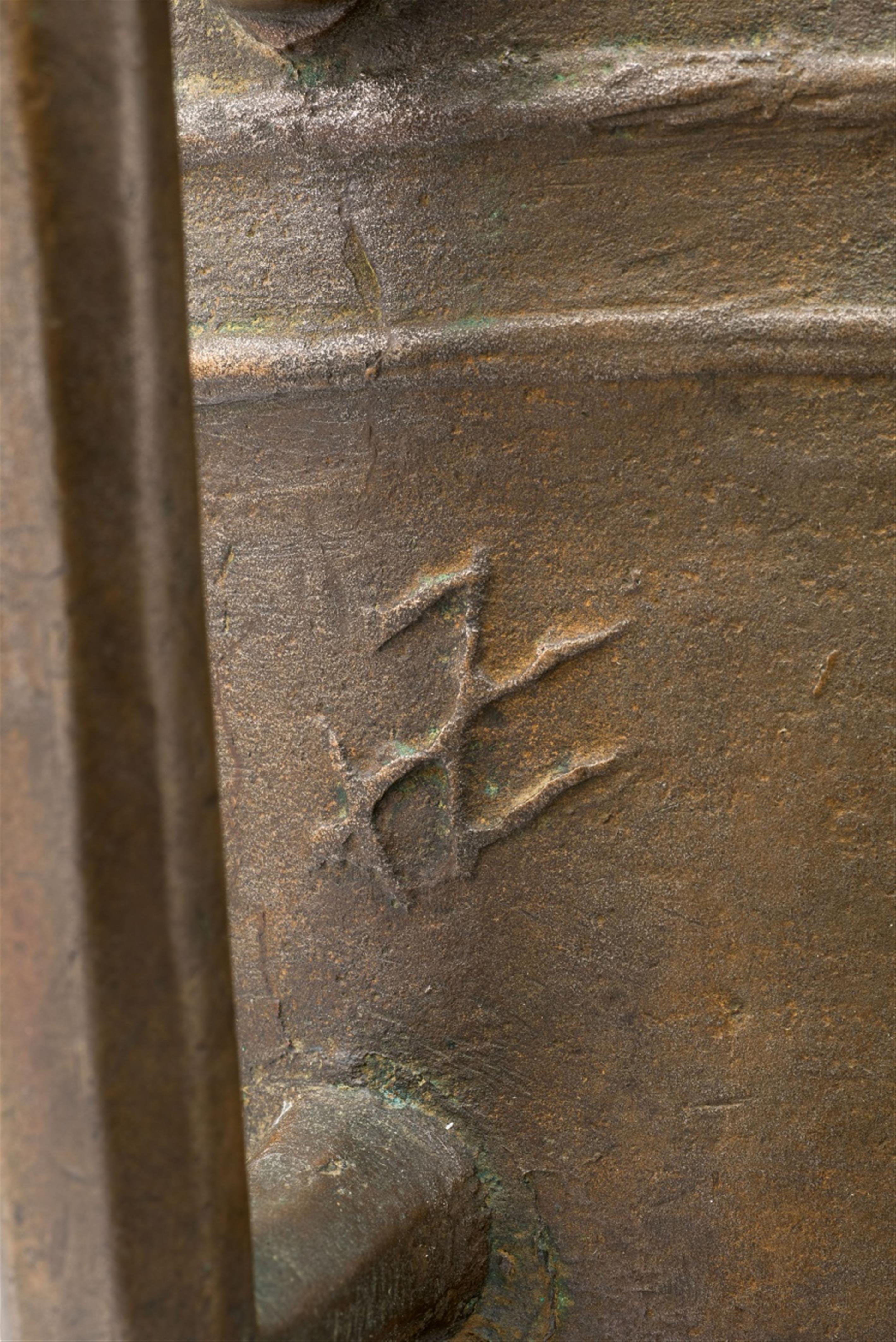 Seltener gotischer Zweihenkelmörser mit Profilleisten - image-3