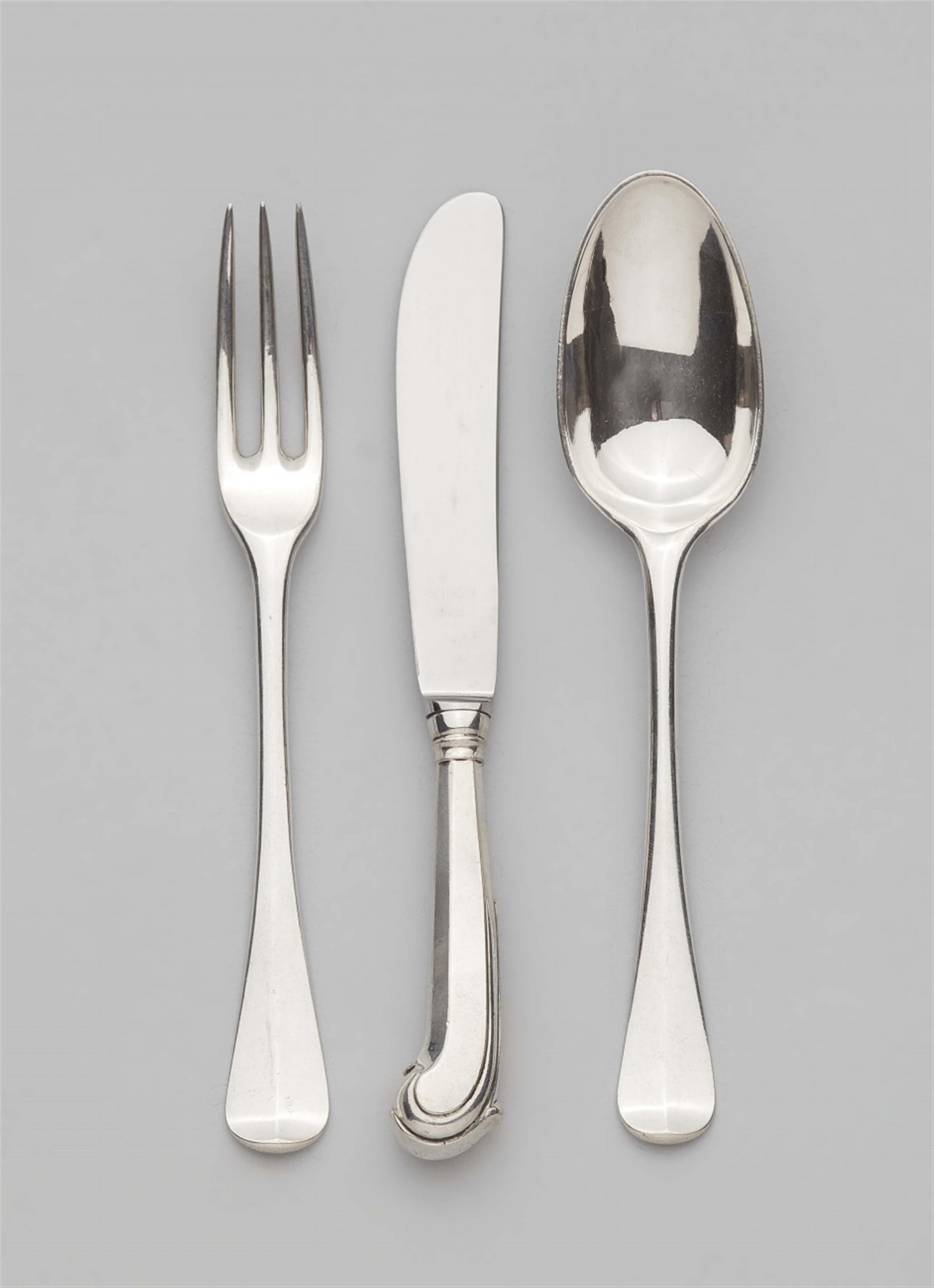 A Celle silver travel cutlery set - image-2
