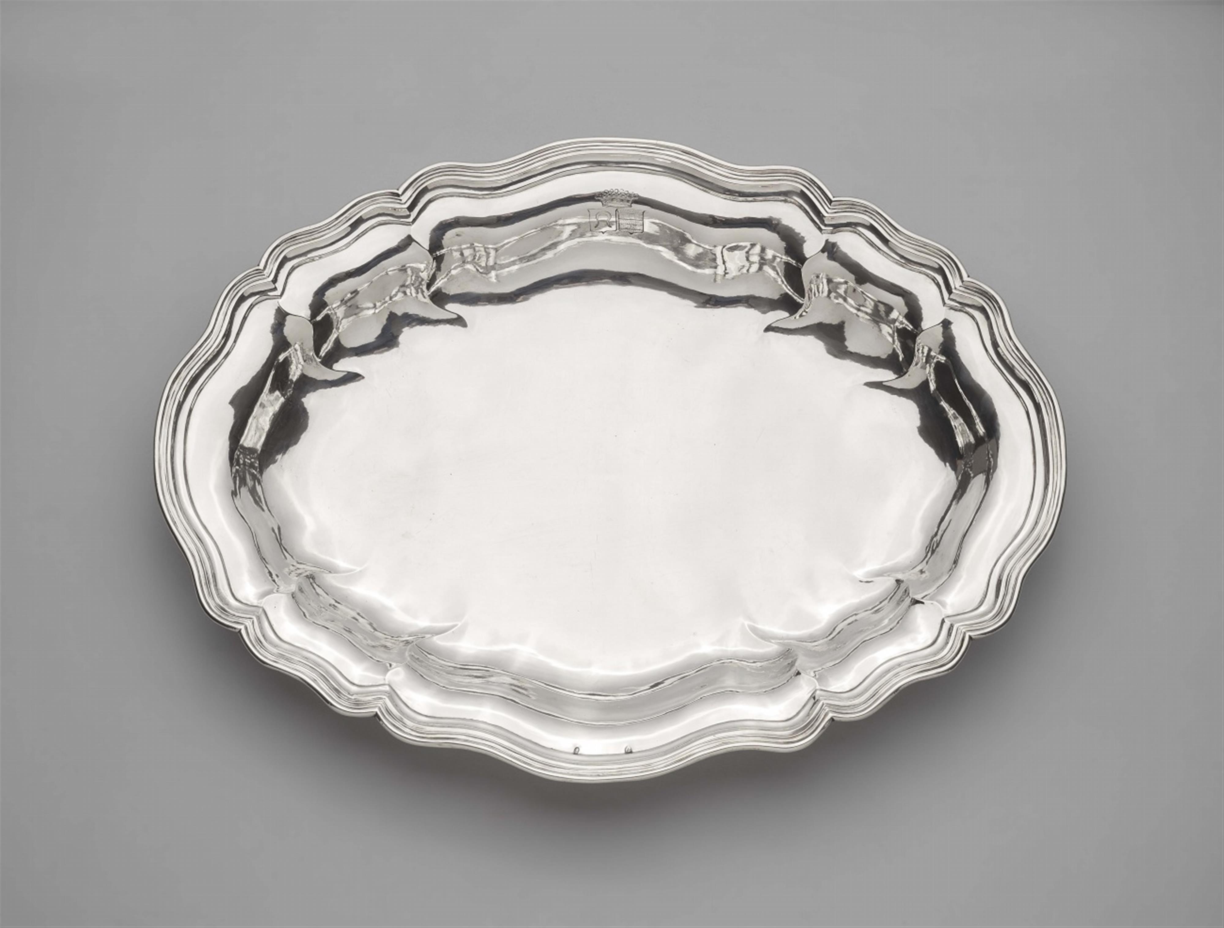 An Augsburg Baroque silver basin - image-1