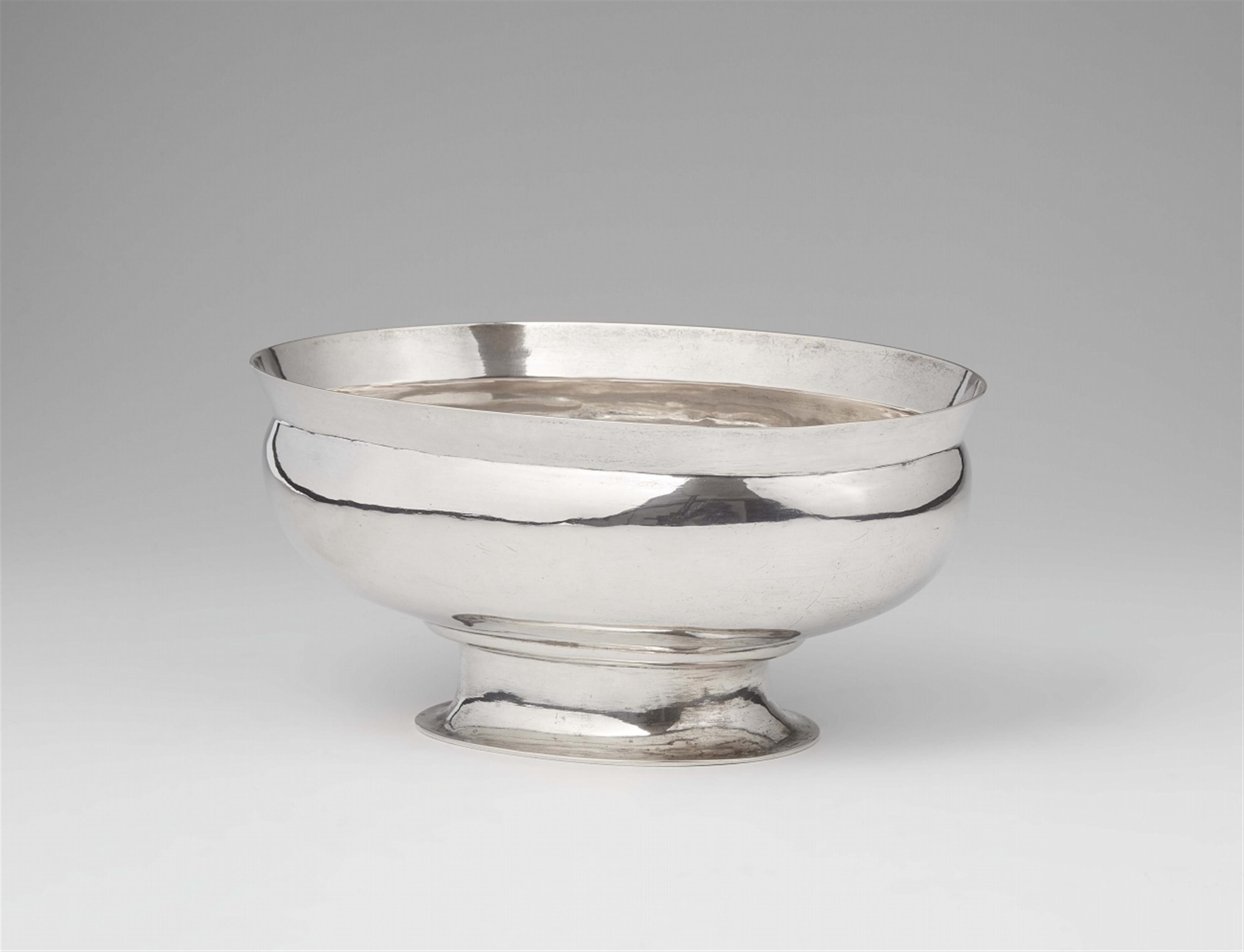 A Hamburg silver bowl - image-1