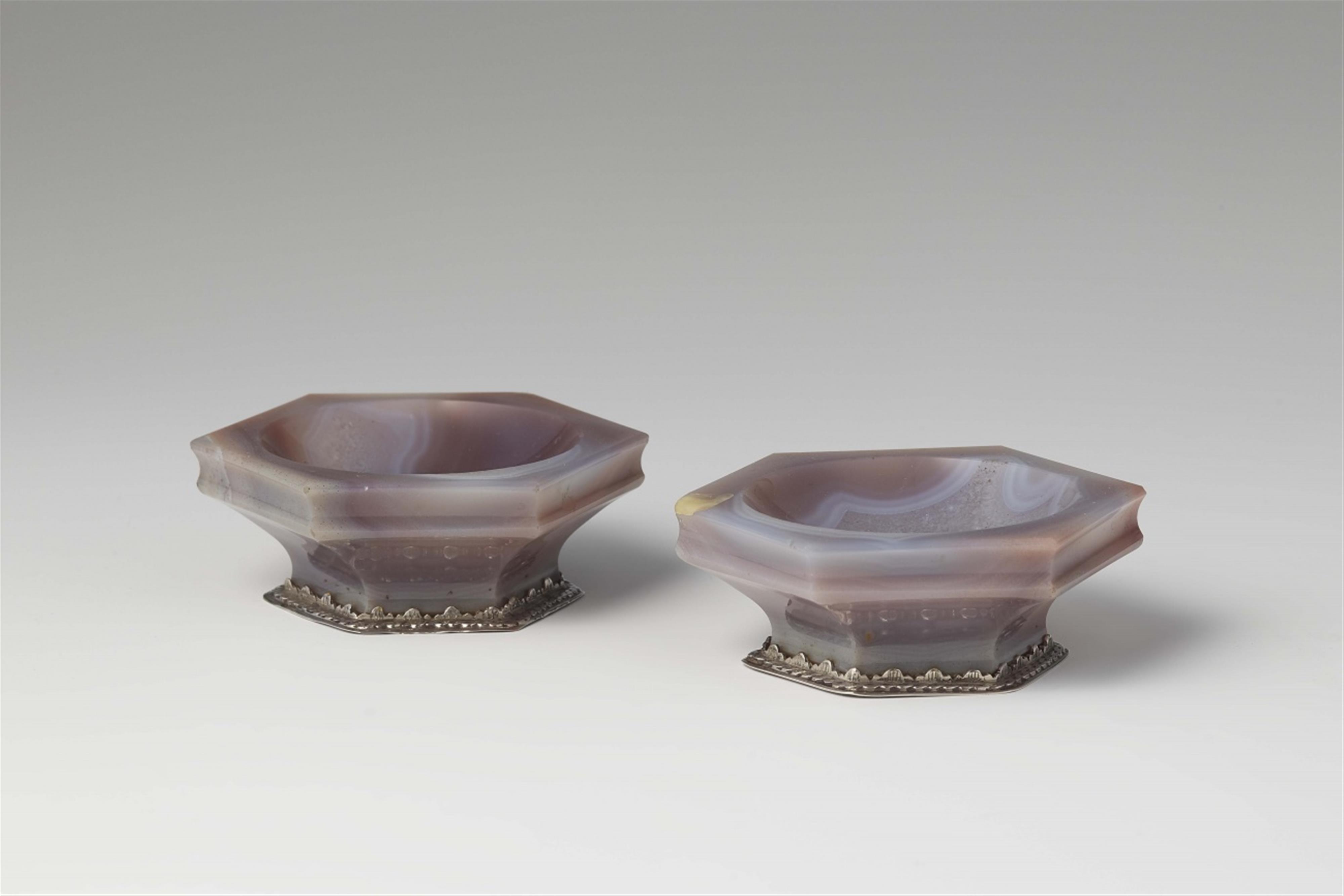 A pair of silver-mounted agate salts - image-1