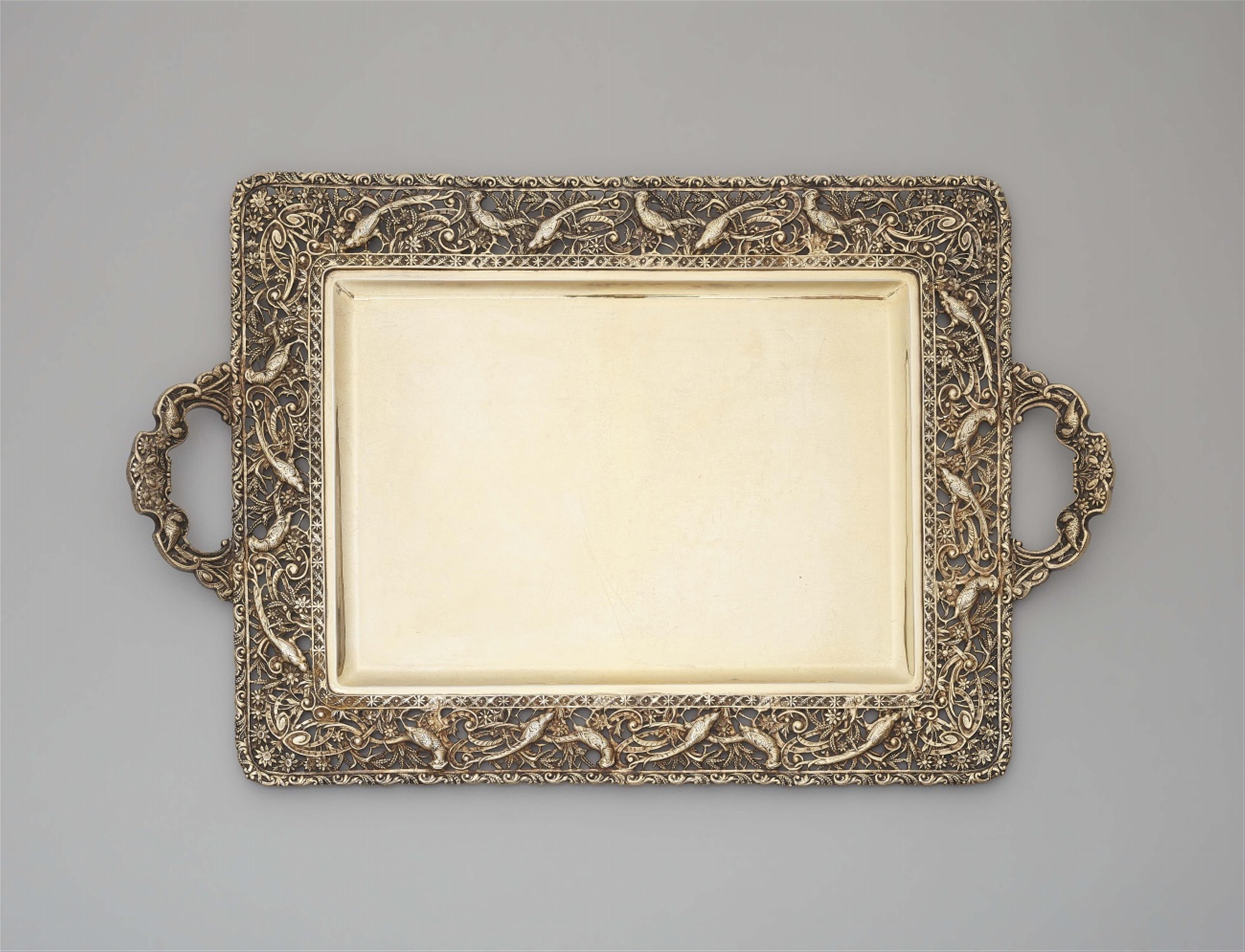A silver gilt tray - image-1