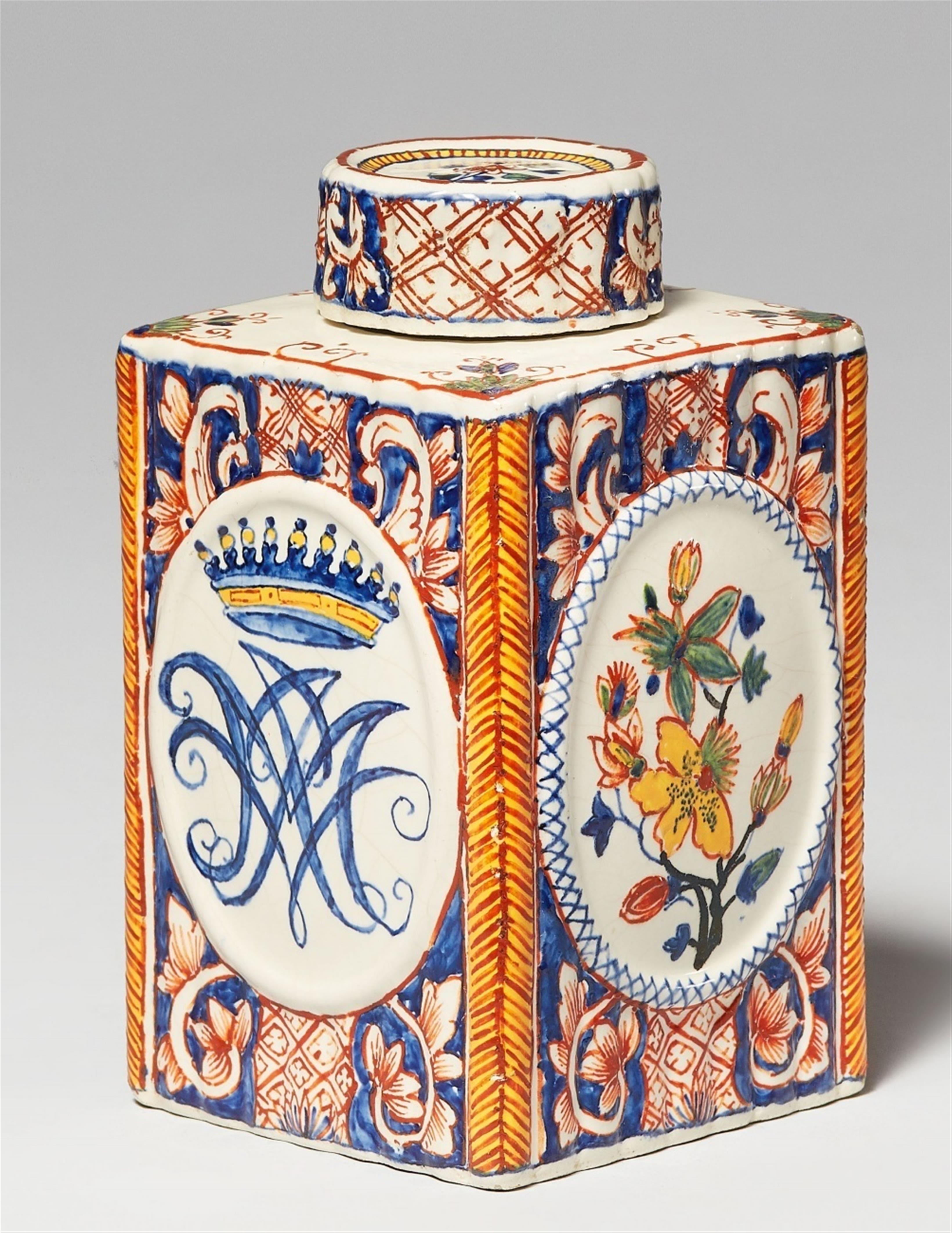 A rare Delft faience tea caddy - image-1
