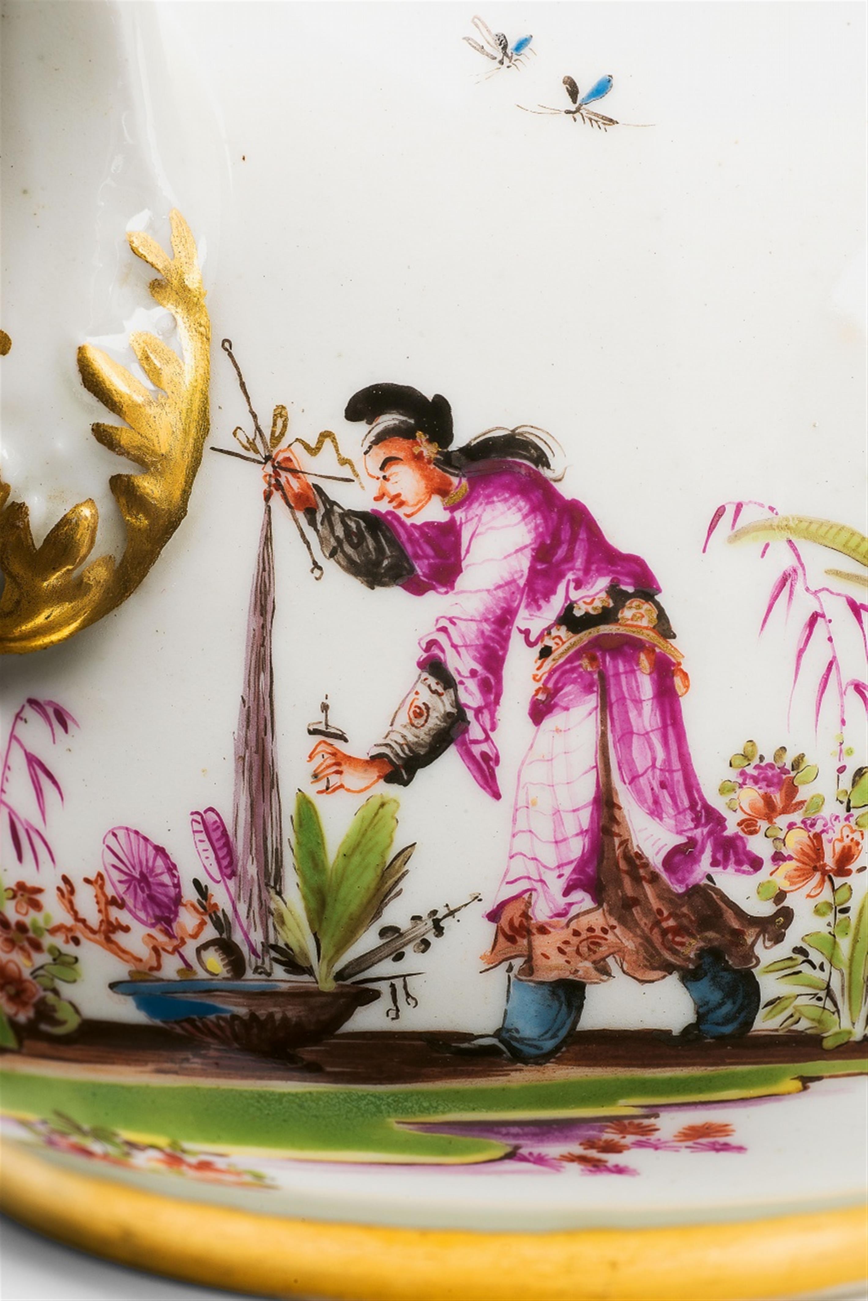 A Meissen porcelain teapot with rare heraldic decor - image-5