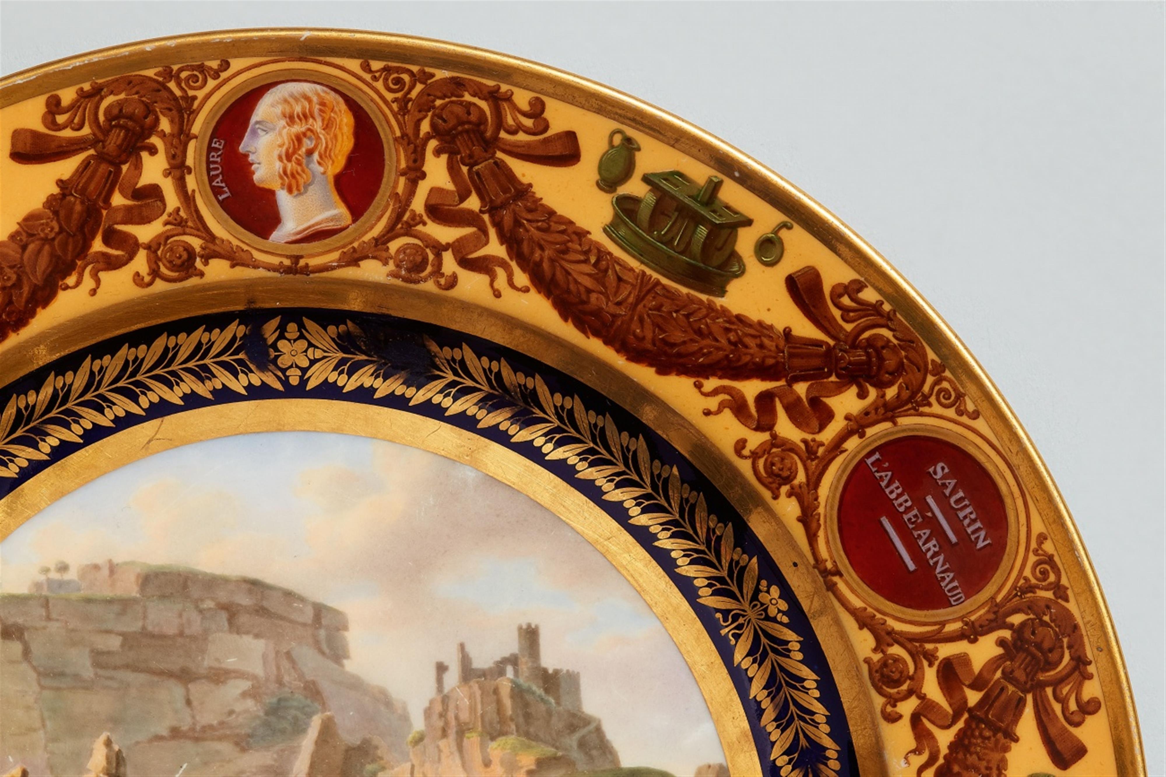 A rare Sèvres porcelain "Vaucluse" plate from the Départements service - image-4