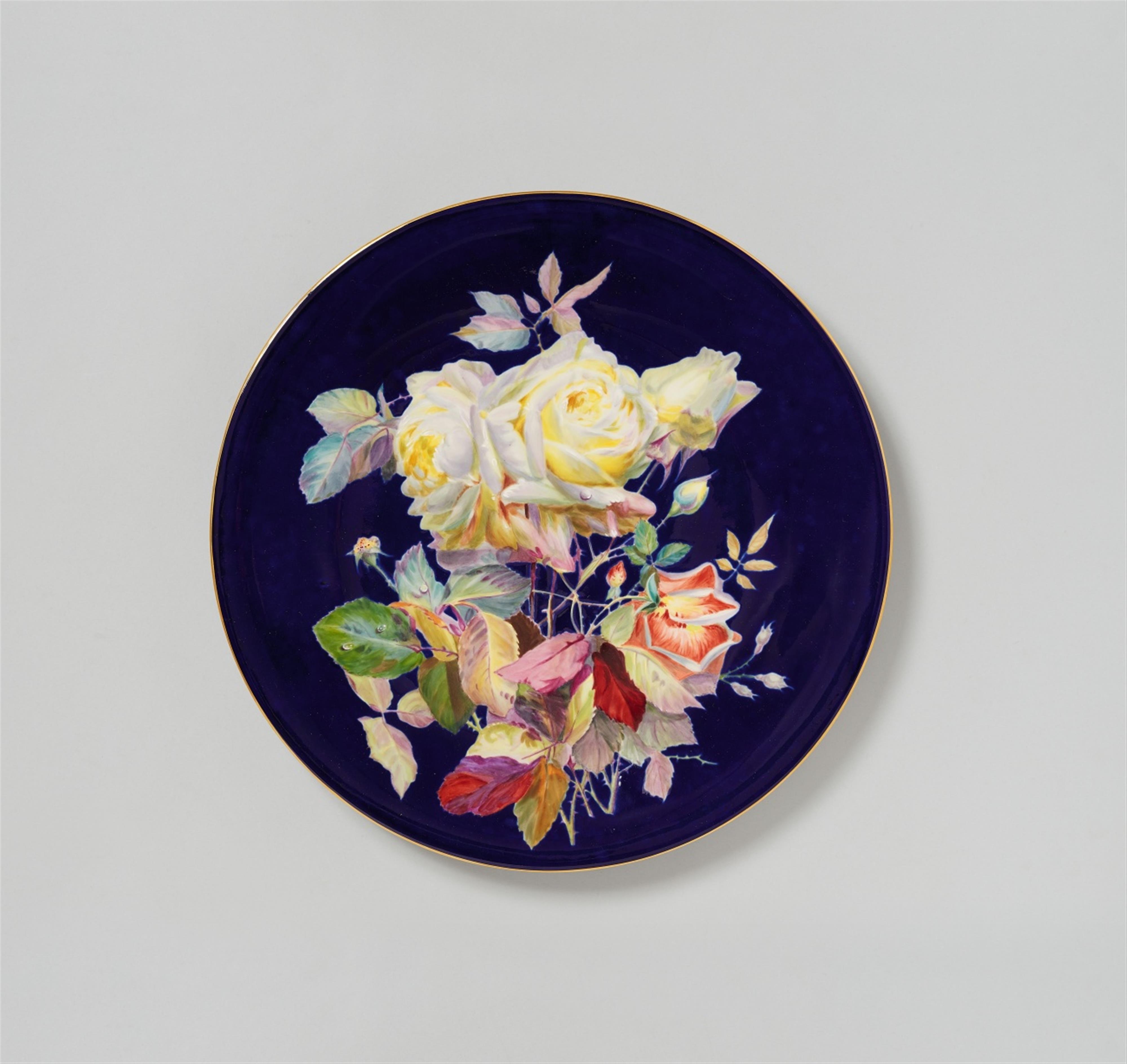 A Meissen porcelain display plate with roses - image-1