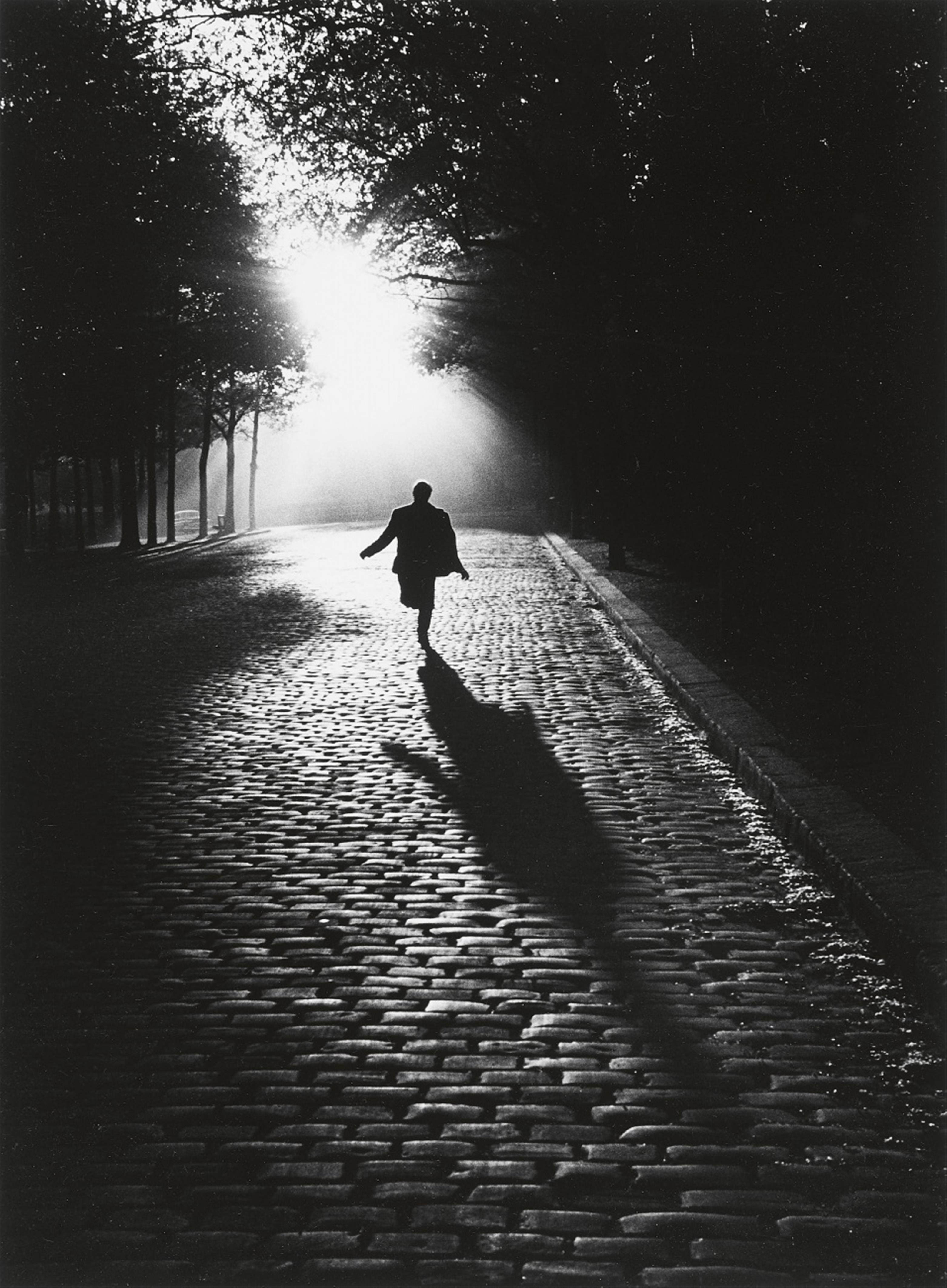 Sabine Weiss - Vers la Lumière, Paris - image-1