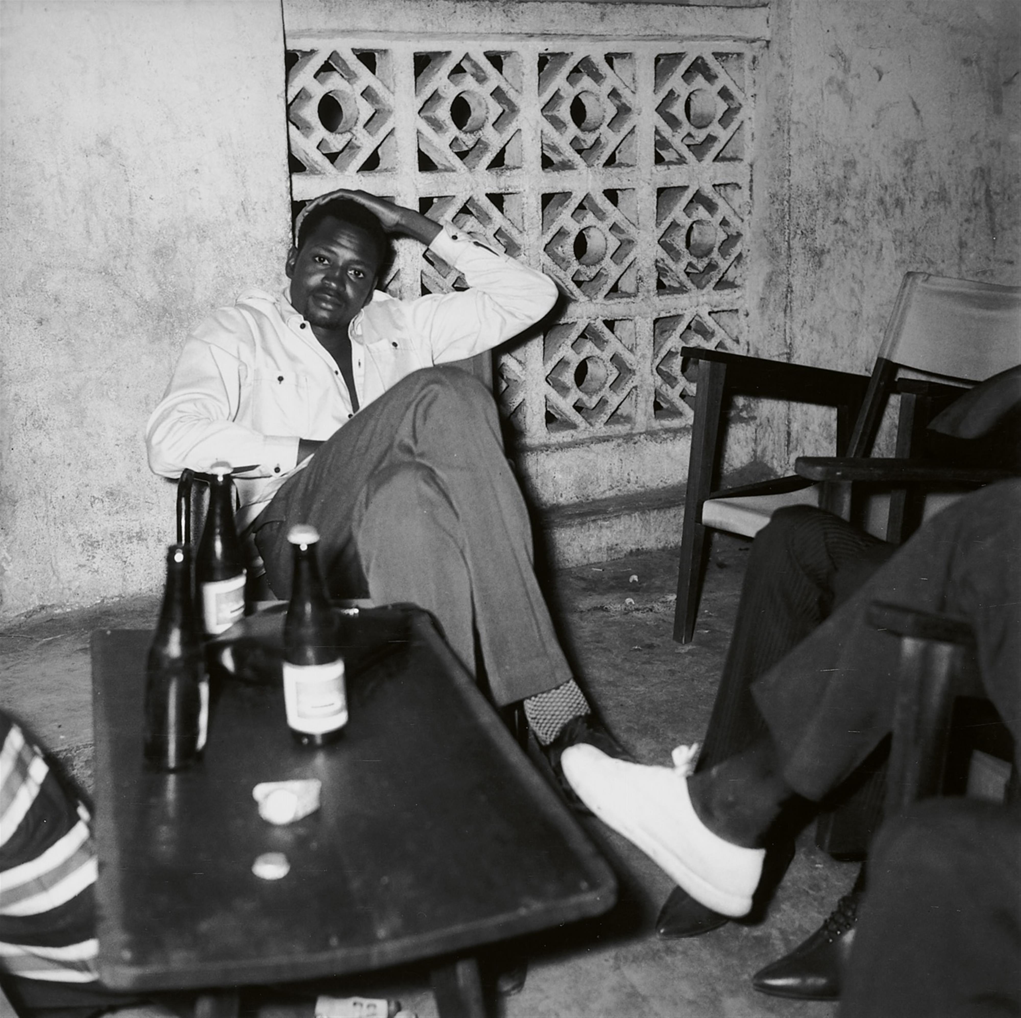 Malick Sidibé - Moi seul sur la Photo. Le Temps de se réposer. Prêt pour le Pachanga - image-3