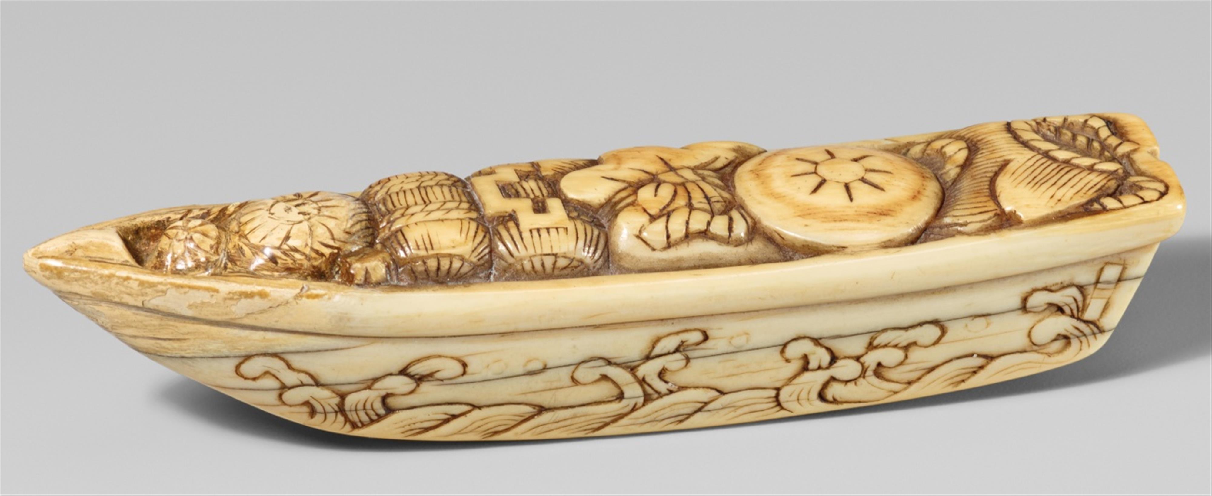 An ivory netsuke of a boat filled with takaramono. First half 19th century - image-1