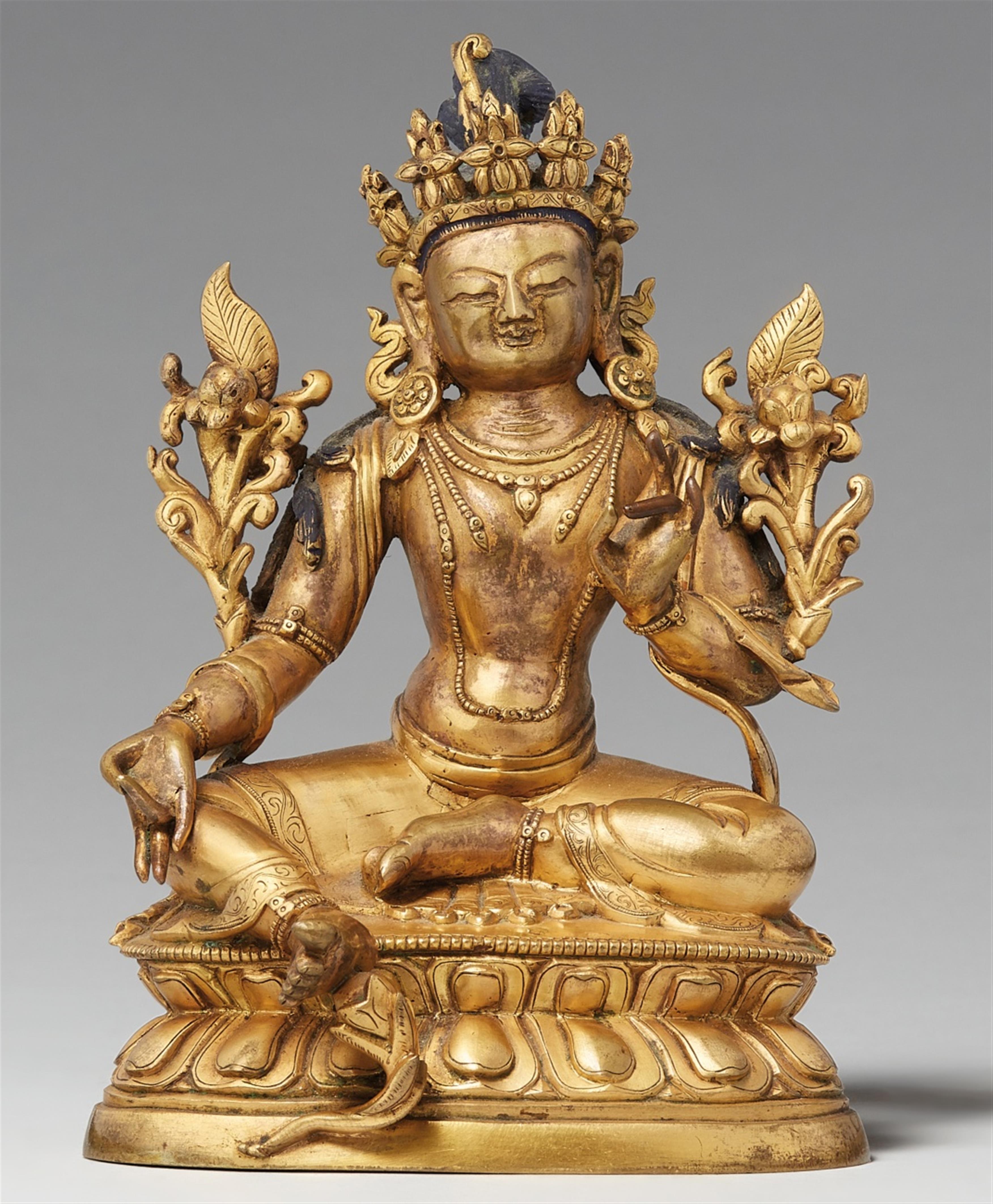 A Sinotibetan gilt bronze figure of a Green Tara. 18th/19th century - image-1