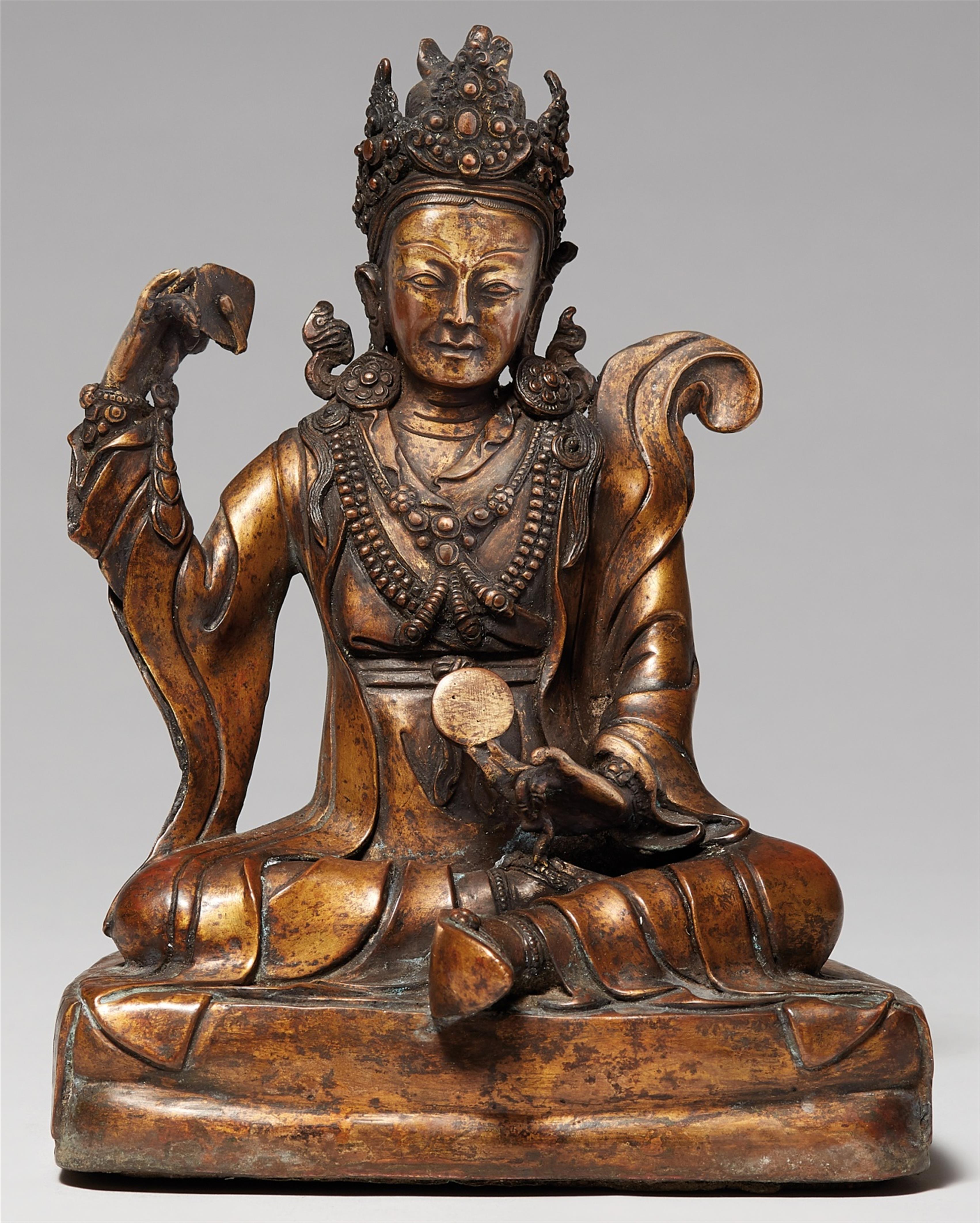 Padmasambhava / Guru Loden Chogse. Kupferbronze. Tibet oder Nepal. 18./19. Jh. - image-1